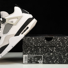 纯原原版 Air Jordan 4 Retro“Military Black”灰白黑 小白水泥 DH6927-111 # 纯原原版 Air Jordan 4 Retro“Military Black”灰白黑 小白水泥 DH6927-111 #