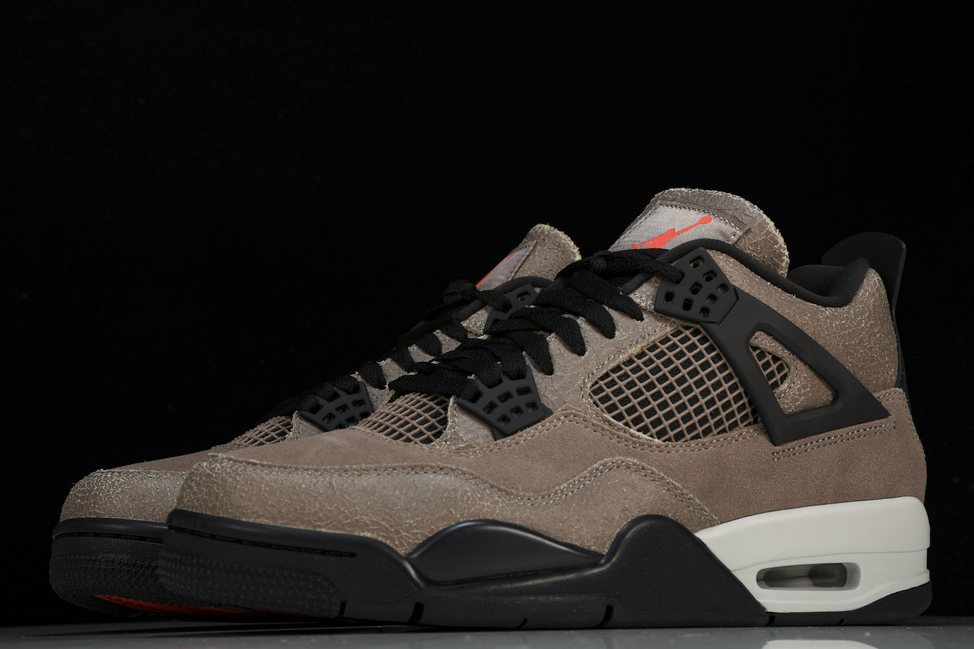 纯原原版 Air Jordan 4 Retro“Taupe Haze”黑棕 摩卡 DB0732-200 #YZ001-1 纯原原版 Air Jordan 4 Retro“Taupe Haze”黑棕 摩卡 DB0732-200 #YZ001-1
