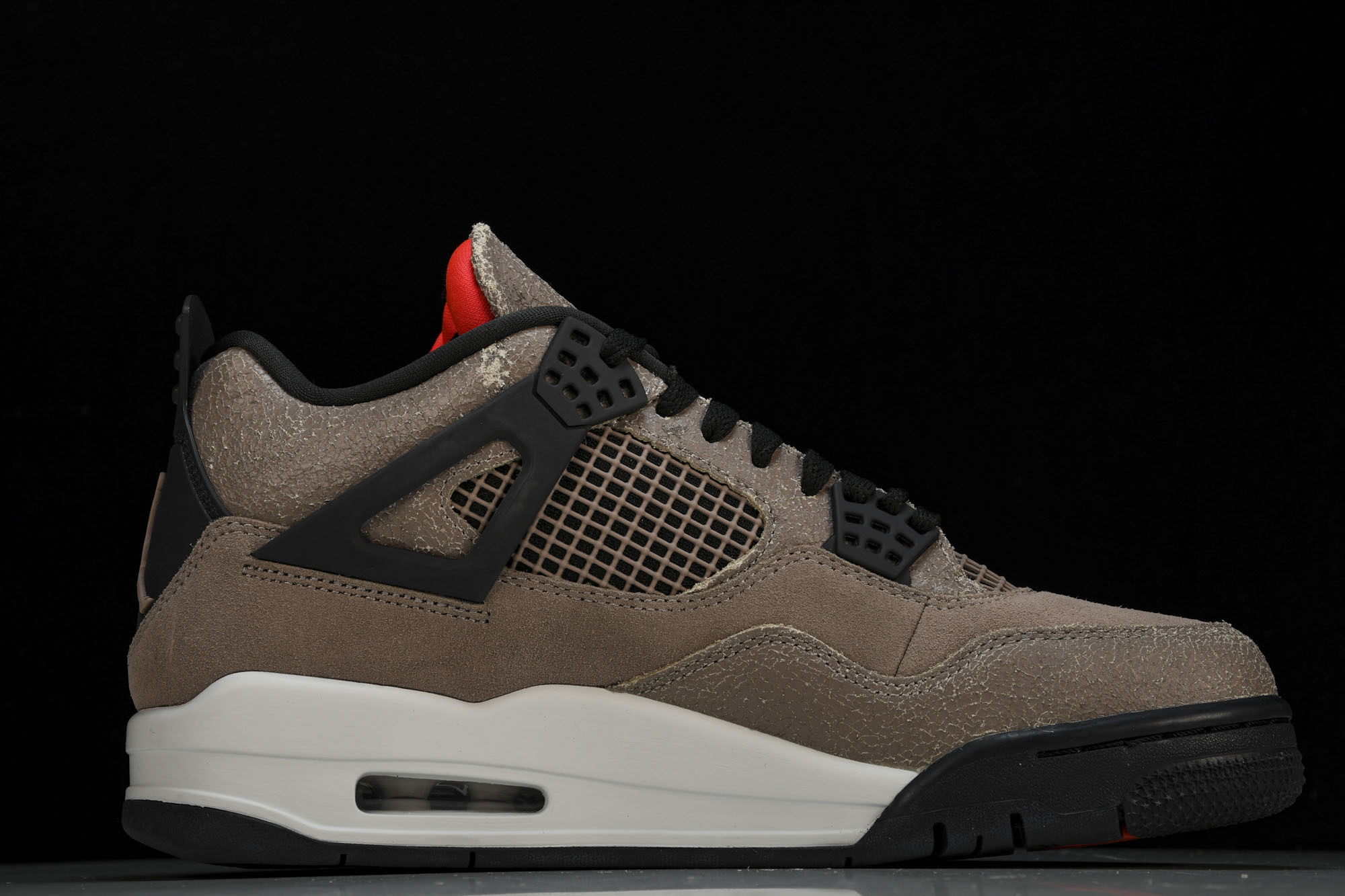 纯原原版 Air Jordan 4 Retro“Taupe Haze”黑棕 摩卡 DB0732-200 #YZ001-1 纯原原版 Air Jordan 4 Retro“Taupe Haze”黑棕 摩卡 DB0732-200 #YZ001-1