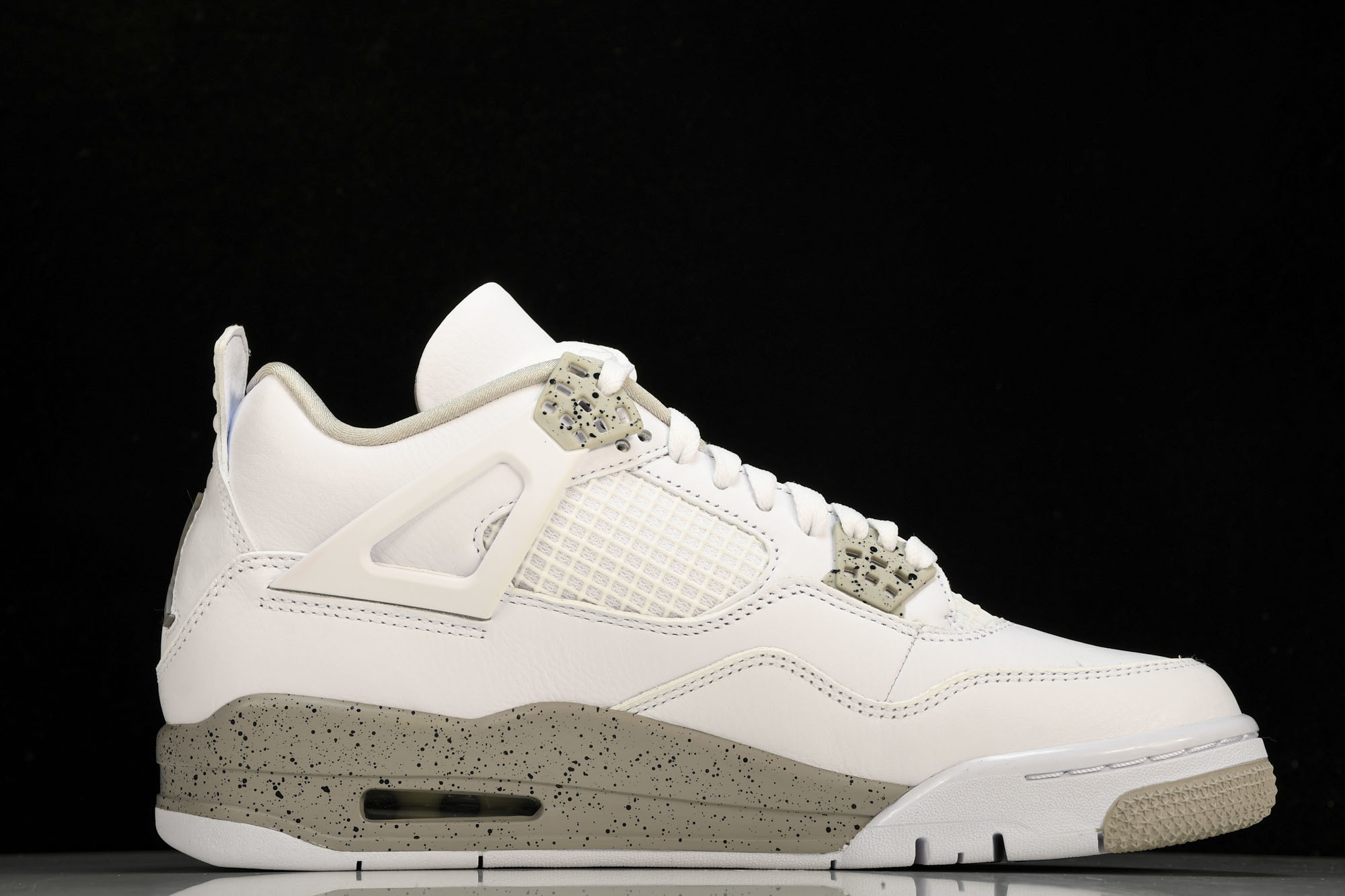 纯原原版 Air Jordan 4 Retro“Tech White”白色奥利奥 CT8527-100 #YZ001-1 纯原原版 Air Jordan 4 Retro“Tech White”白色奥利奥 CT8527-100 #YZ001-1