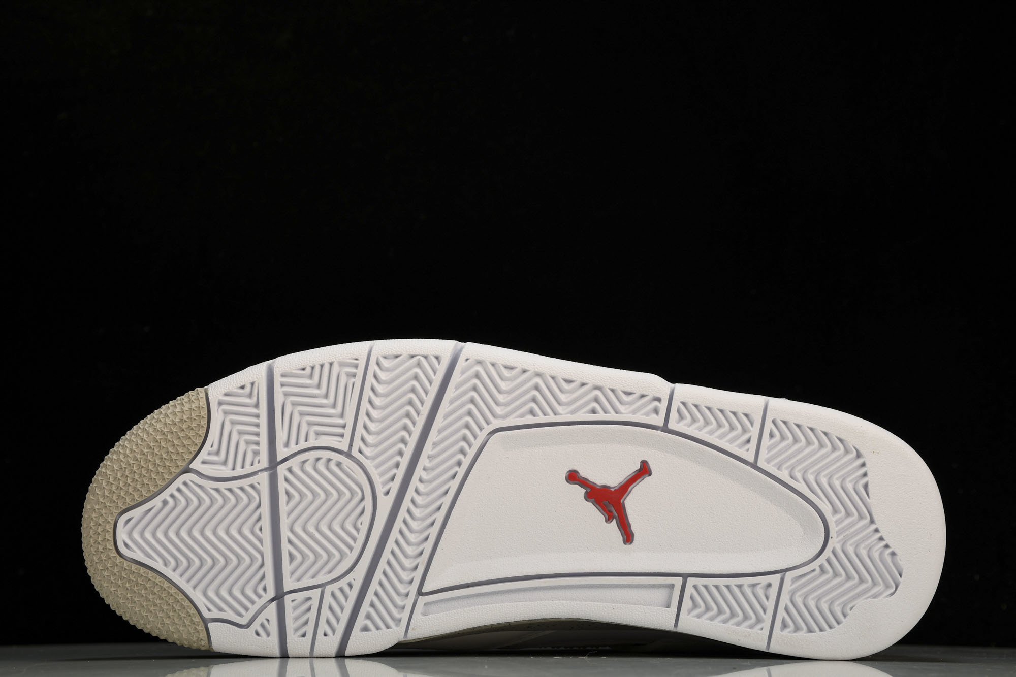 纯原原版 Air Jordan 4 Retro“Tech White”白色奥利奥 CT8527-100 #YZ001-1 纯原原版 Air Jordan 4 Retro“Tech White”白色奥利奥 CT8527-100 #YZ001-1