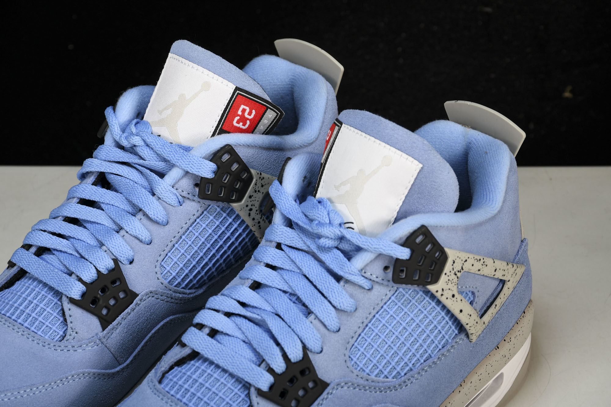 纯原原版 Air Jordan 4 Retro“University Blue”大学蓝 CT8527-400 #YZ00 纯原原版 Air Jordan 4 Retro“University Blue”大学蓝 CT8527-400 #YZ00