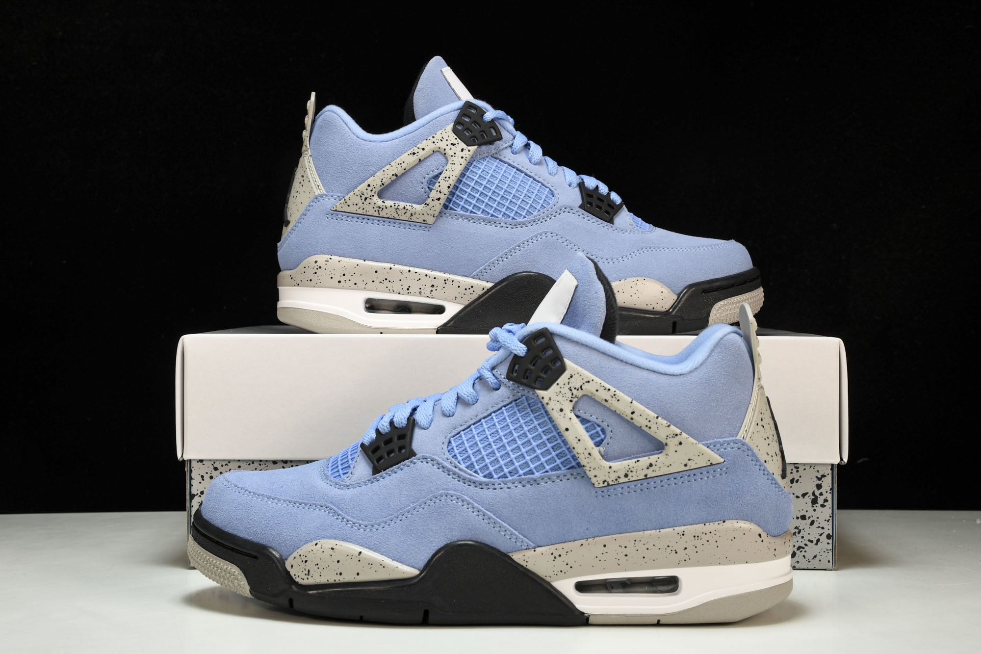 纯原原版 Air Jordan 4 Retro“University Blue”大学蓝 CT8527-400 #YZ00 纯原原版 Air Jordan 4 Retro“University Blue”大学蓝 CT8527-400 #YZ00