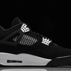 纯原原版 Air Jordan 4 Retro“White Thunder”黑白雷电 FQ8138-001 #YZ001 纯原原版 Air Jordan 4 Retro“White Thunder”黑白雷电 FQ8138-001 #YZ001
