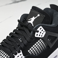 纯原原版 Air Jordan 4 Retro“White Thunder”黑白雷电 FQ8138-001 #YZ001 纯原原版 Air Jordan 4 Retro“White Thunder”黑白雷电 FQ8138-001 #YZ001