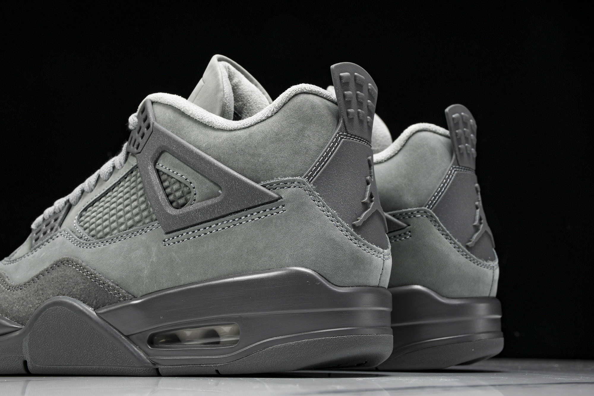 纯原原版 Air Jordan 4 SE“Smoke Grey”灰黑 FQ7928-001 #YZ001-1 40 40 纯原原版 Air Jordan 4 SE“Smoke Grey”灰黑 FQ7928-001 #YZ001-1 40 40