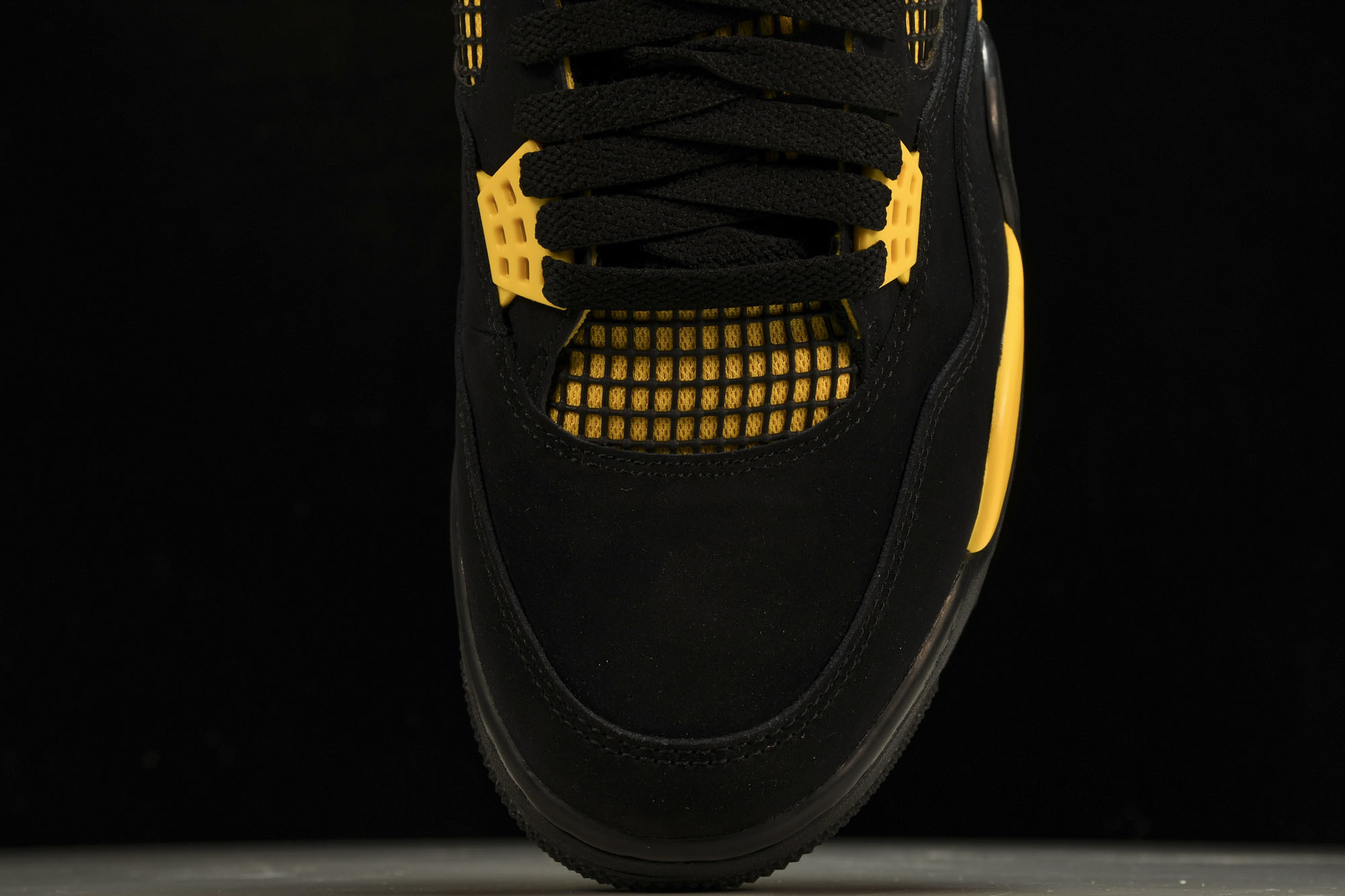 纯原原版 Air Jordan 4 Thunder2023 雷公 黑黄 DH6927-017 #YZ001-1 40 4 纯原原版 Air Jordan 4 Thunder2023 雷公 黑黄 DH6927-017 #YZ001-1 40 4