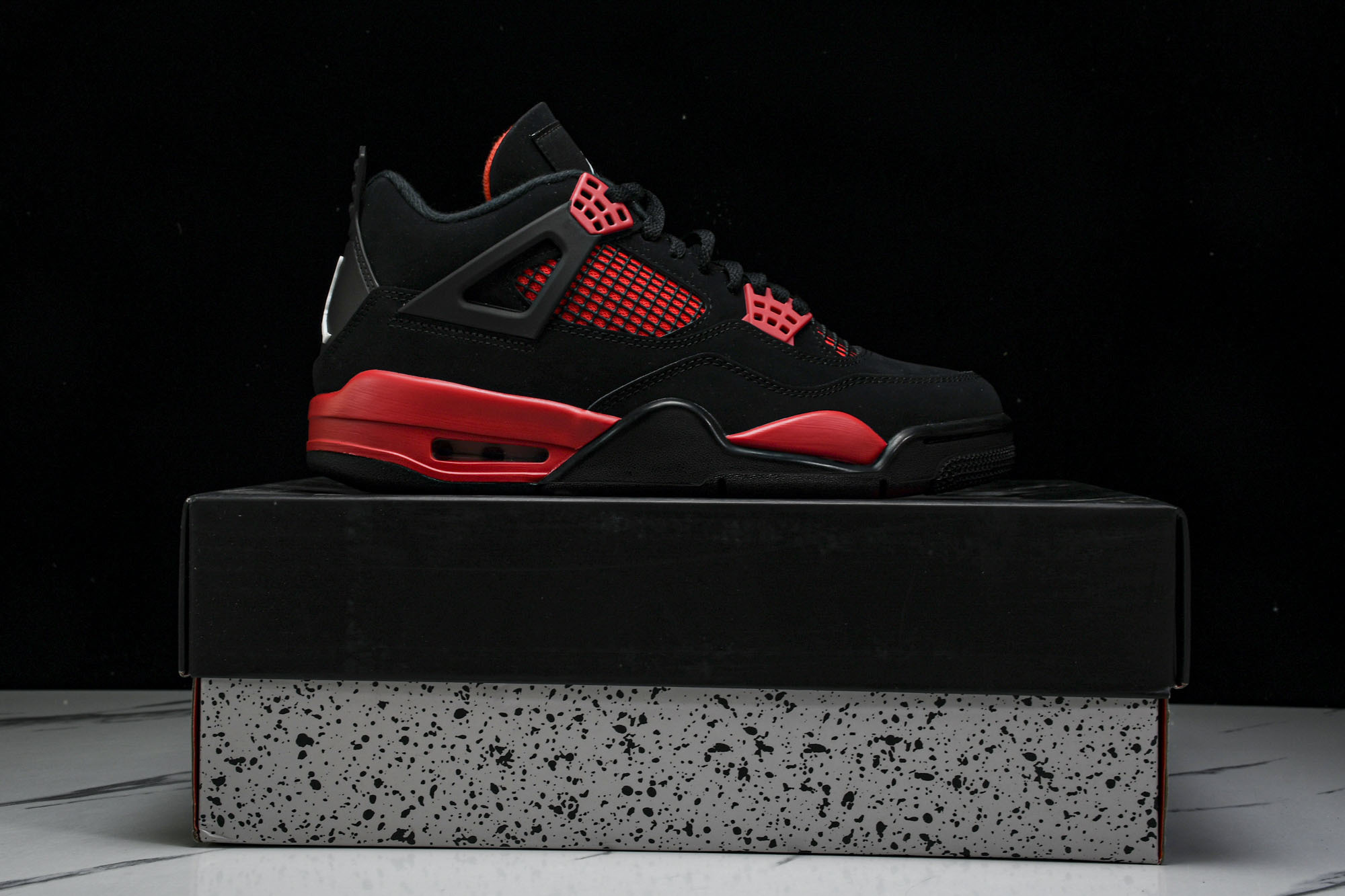 纯原原版 Air Jordan 4 “Red Thunder”红雷神 CT8527-016 #YZ001-1 40 40 纯原原版 Air Jordan 4 “Red Thunder”红雷神 CT8527-016 #YZ001-1 40 40