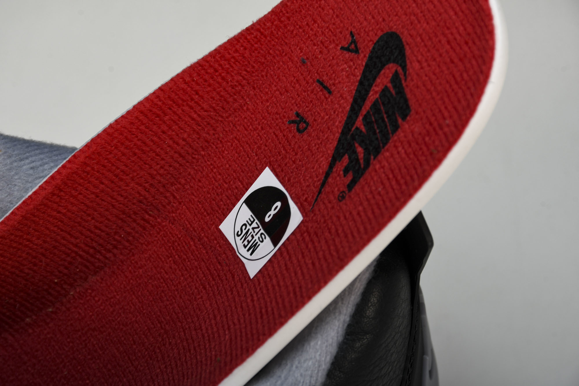 纯原原版 Air Jordan 4“Bred Reimagined”黑红 FV5029-006 #YZ001-1 40 纯原原版 Air Jordan 4“Bred Reimagined”黑红 FV5029-006 #YZ001-1 40