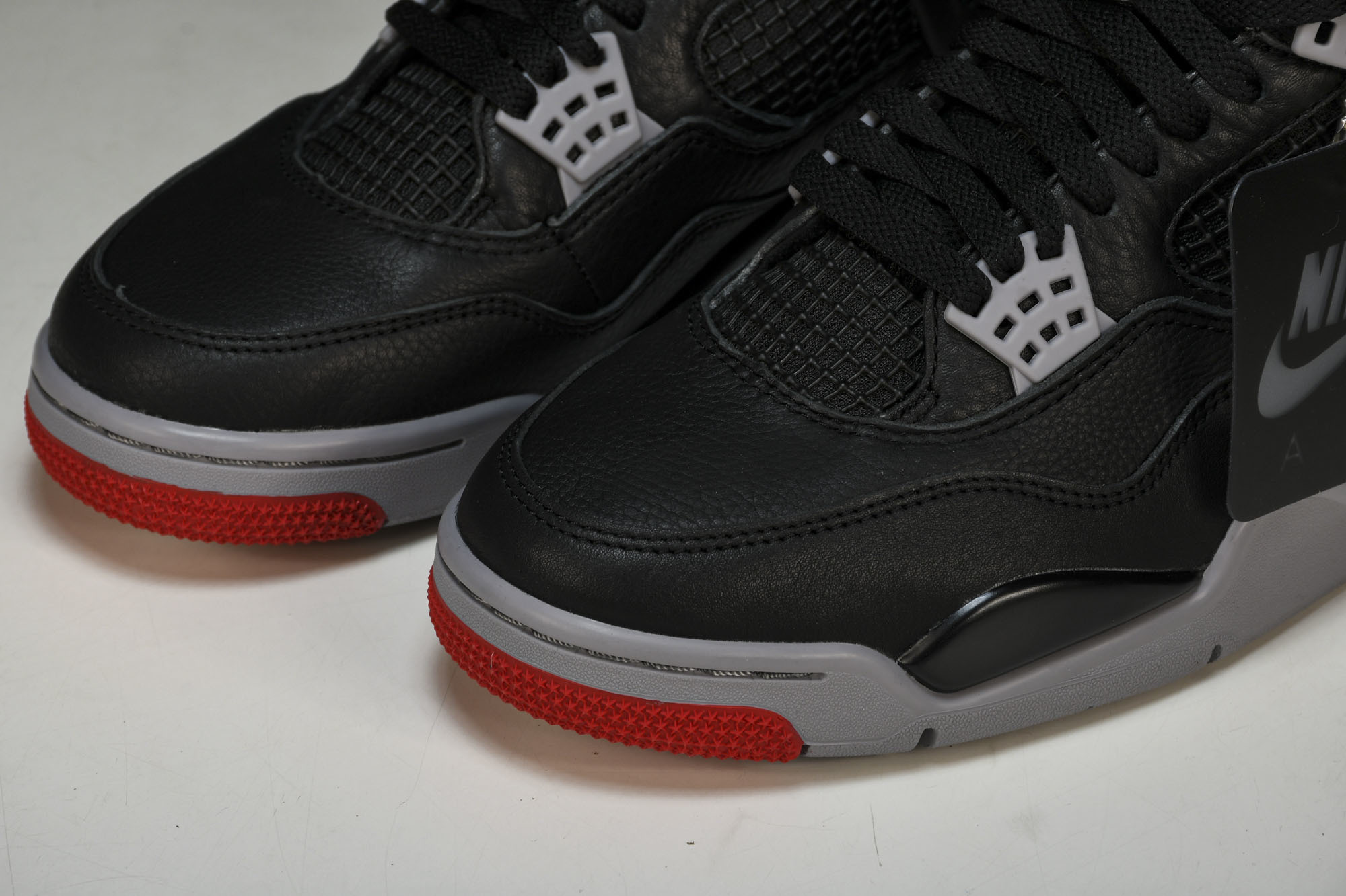纯原原版 Air Jordan 4“Bred Reimagined”黑红 FV5029-006 #YZ001-1 40 纯原原版 Air Jordan 4“Bred Reimagined”黑红 FV5029-006 #YZ001-1 40