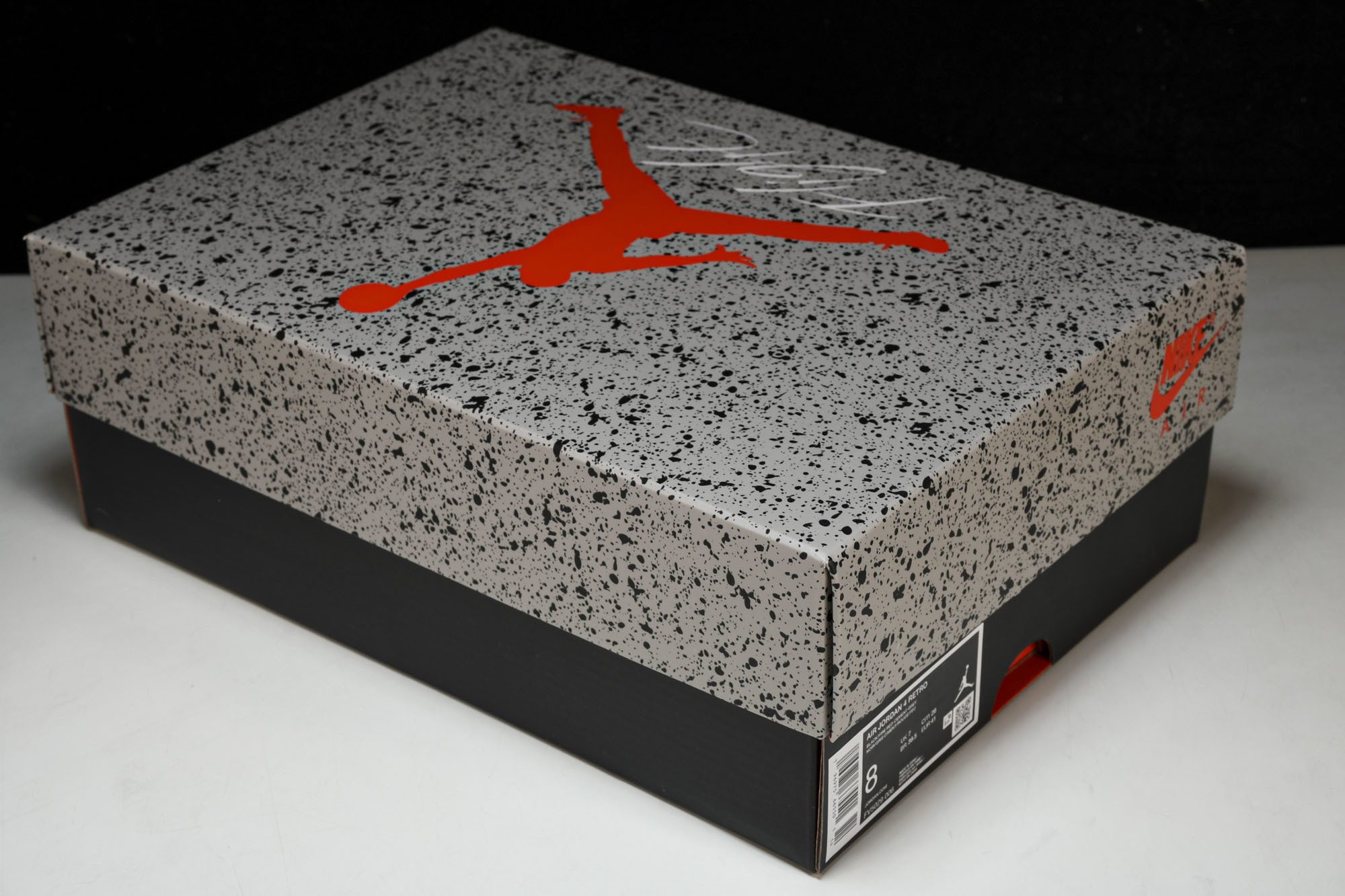 纯原原版 Air Jordan 4“Bred Reimagined”黑红 FV5029-006 #YZ001-1 40 纯原原版 Air Jordan 4“Bred Reimagined”黑红 FV5029-006 #YZ001-1 40