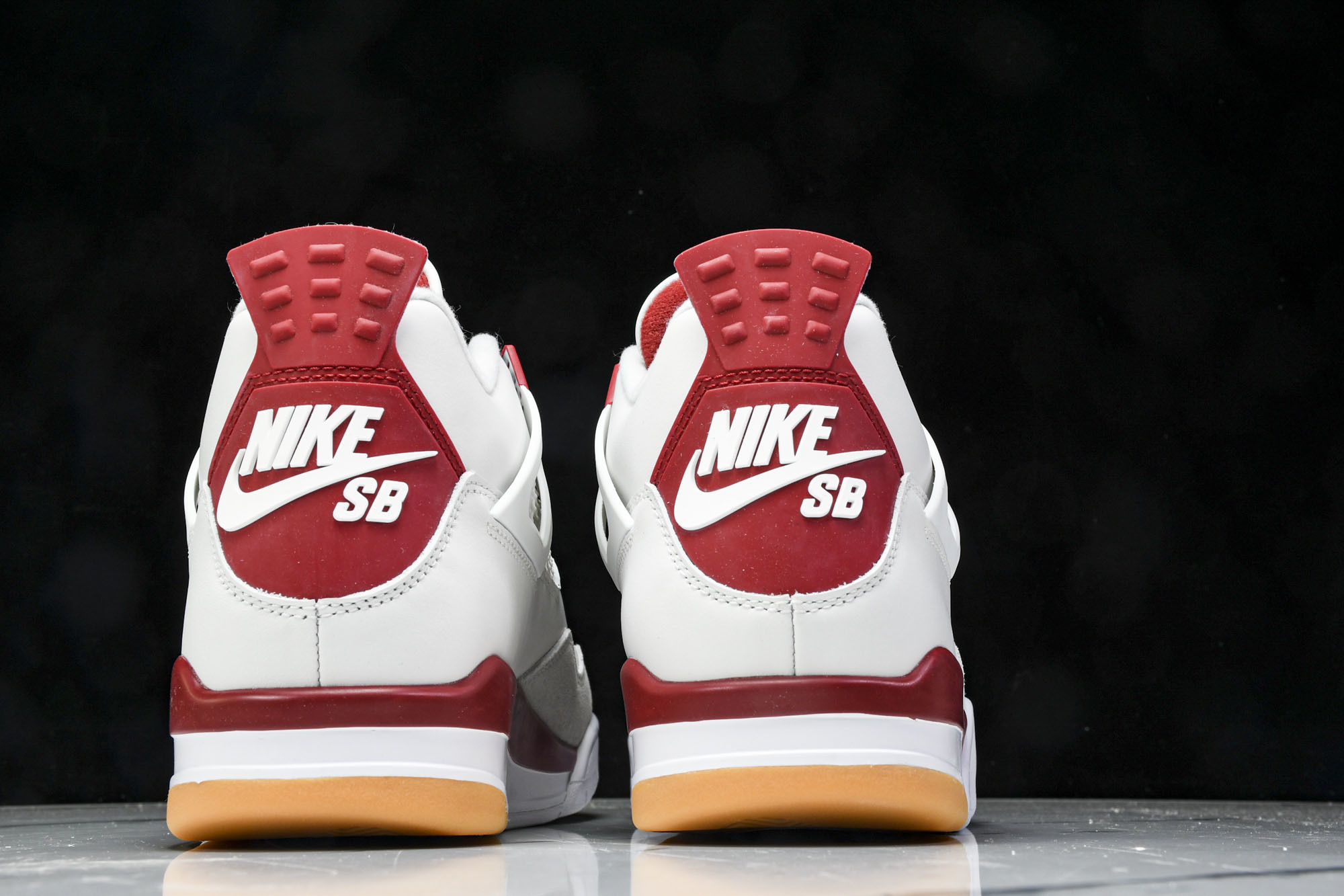 纯原原版 Nike SB x Air Jordan 4 OG _Varsity Red_ AJ4 乔4大学红 DR541 纯原原版 Nike SB x Air Jordan 4 OG _Varsity Red_ AJ4 乔4大学红 DR541