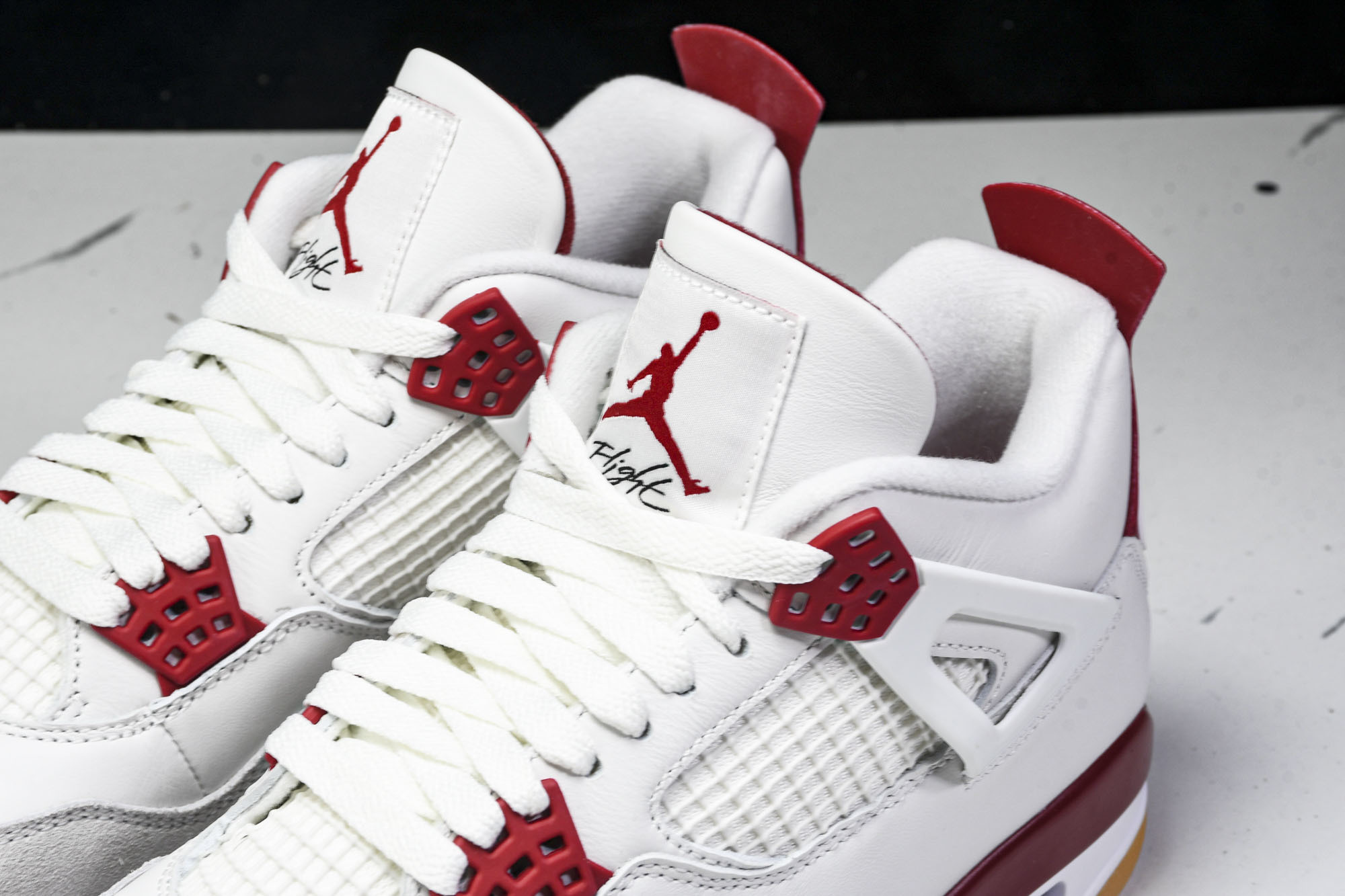 纯原原版 Nike SB x Air Jordan 4 OG _Varsity Red_ AJ4 乔4大学红 DR541 纯原原版 Nike SB x Air Jordan 4 OG _Varsity Red_ AJ4 乔4大学红 DR541