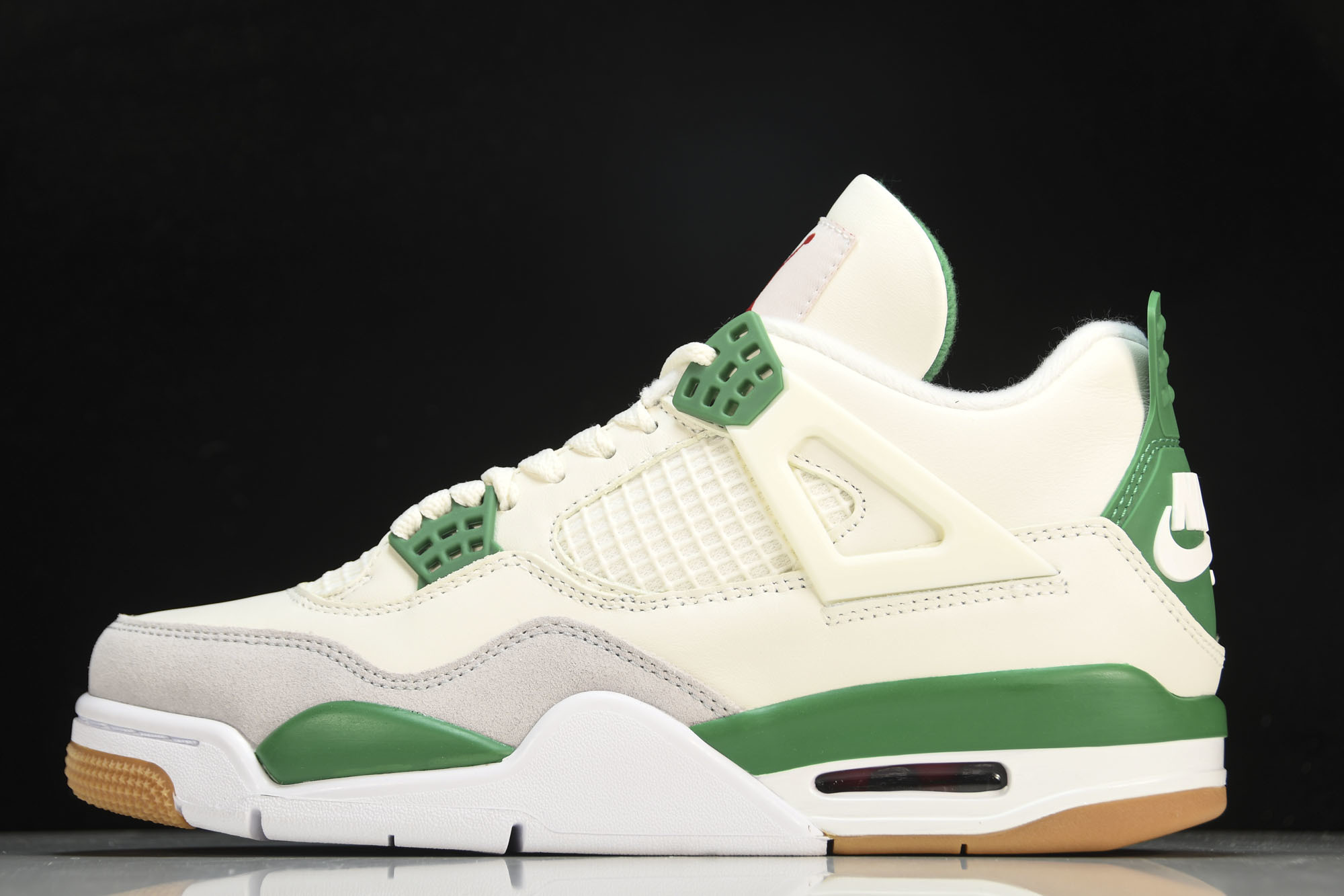 纯原原版 Nike SB x Air Jordan 4 “Pine Green” 绿松石 联名款 DR5415-103 