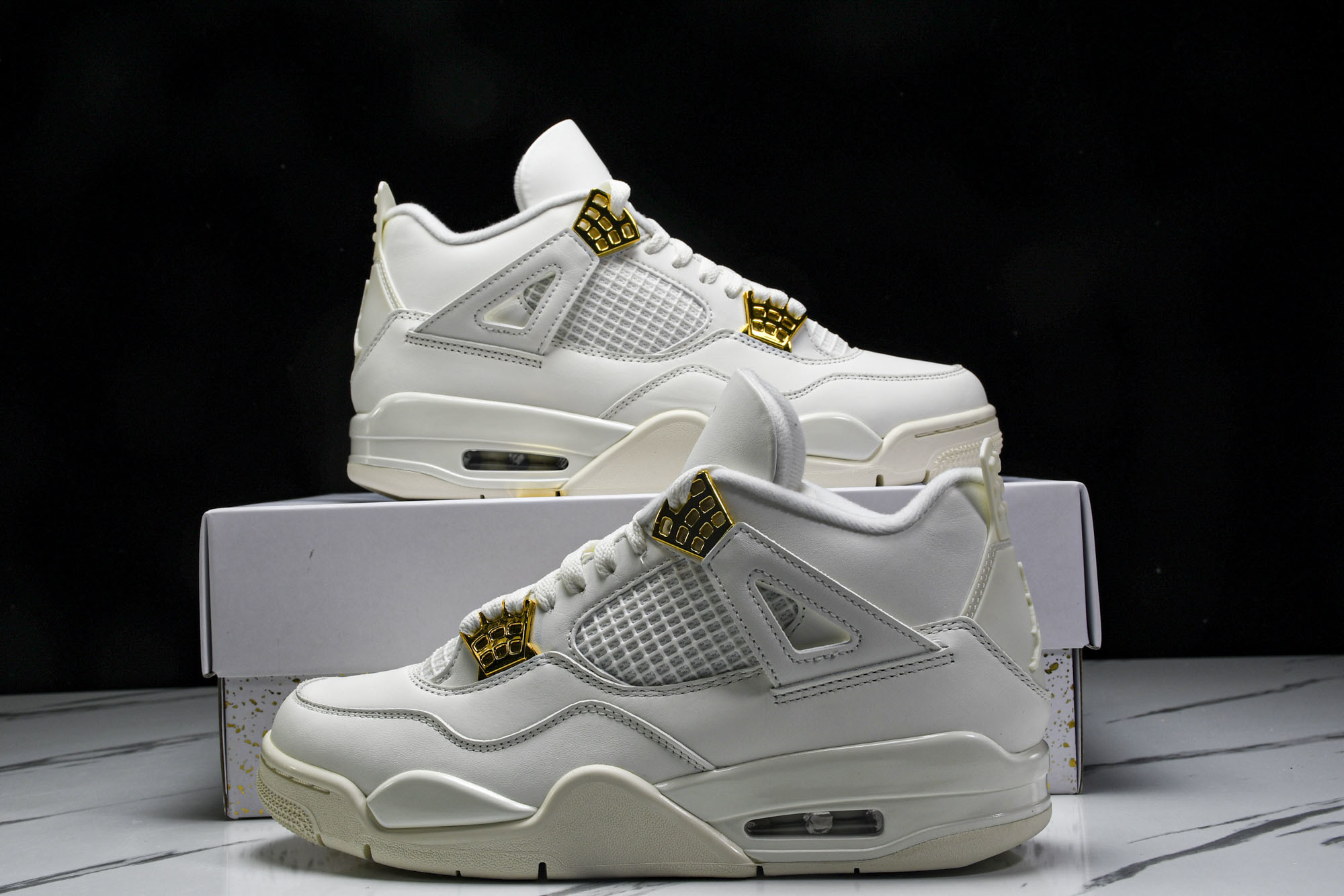 纯原原版 WMNS Air Jordan4 Retro 奶白色 AQ9129-170 #YZ001-1 40 40.5 纯原原版 WMNS Air Jordan4 Retro 奶白色 AQ9129-170 #YZ001-1 40 40.5