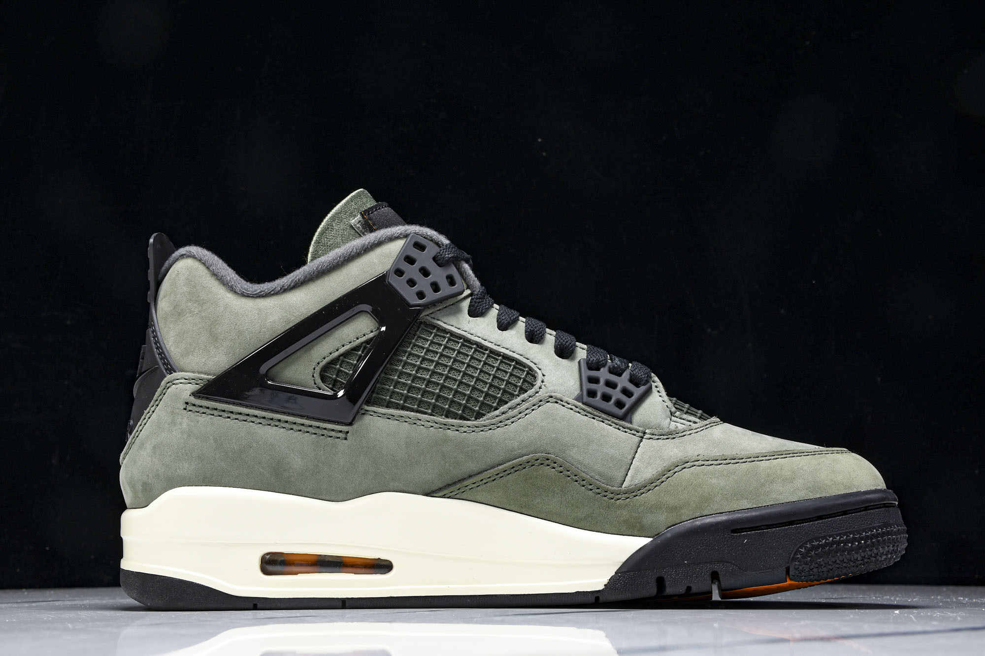 纯原原版 Undefeated x Air Jordan 4 OG AJ4 乔4橄榄绿麂皮 IB1519-200 #YZ