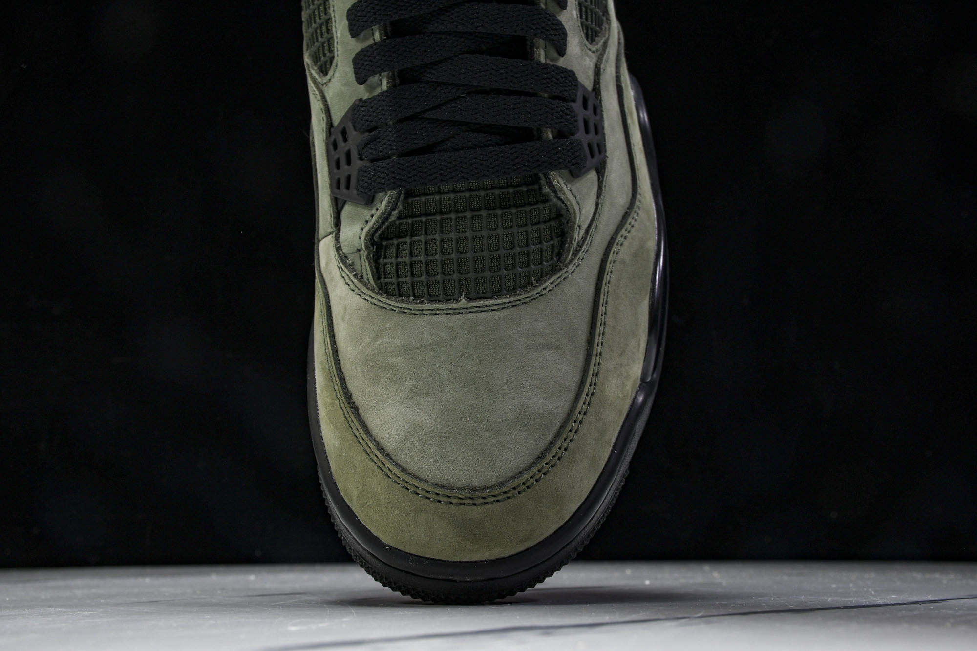 纯原原版 Undefeated x Air Jordan 4 OG AJ4 乔4橄榄绿麂皮 IB1519-200 #YZ