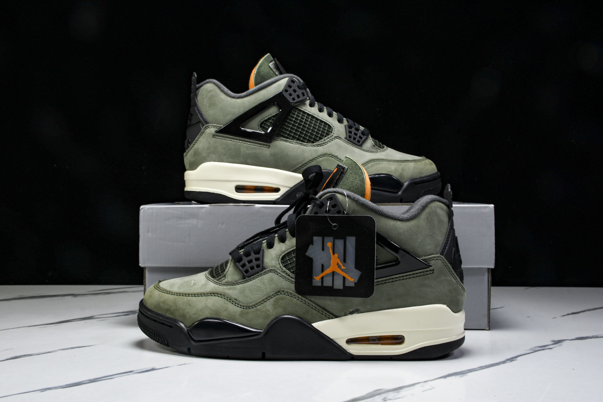纯原原版 Undefeated x Air Jordan 4 OG AJ4 乔4橄榄绿麂皮 IB1519-200 #YZ