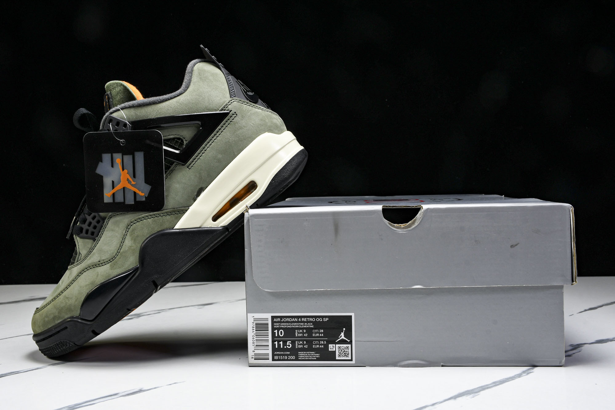 纯原原版 Undefeated x Air Jordan 4 OG AJ4 乔4橄榄绿麂皮 IB1519-200 #YZ