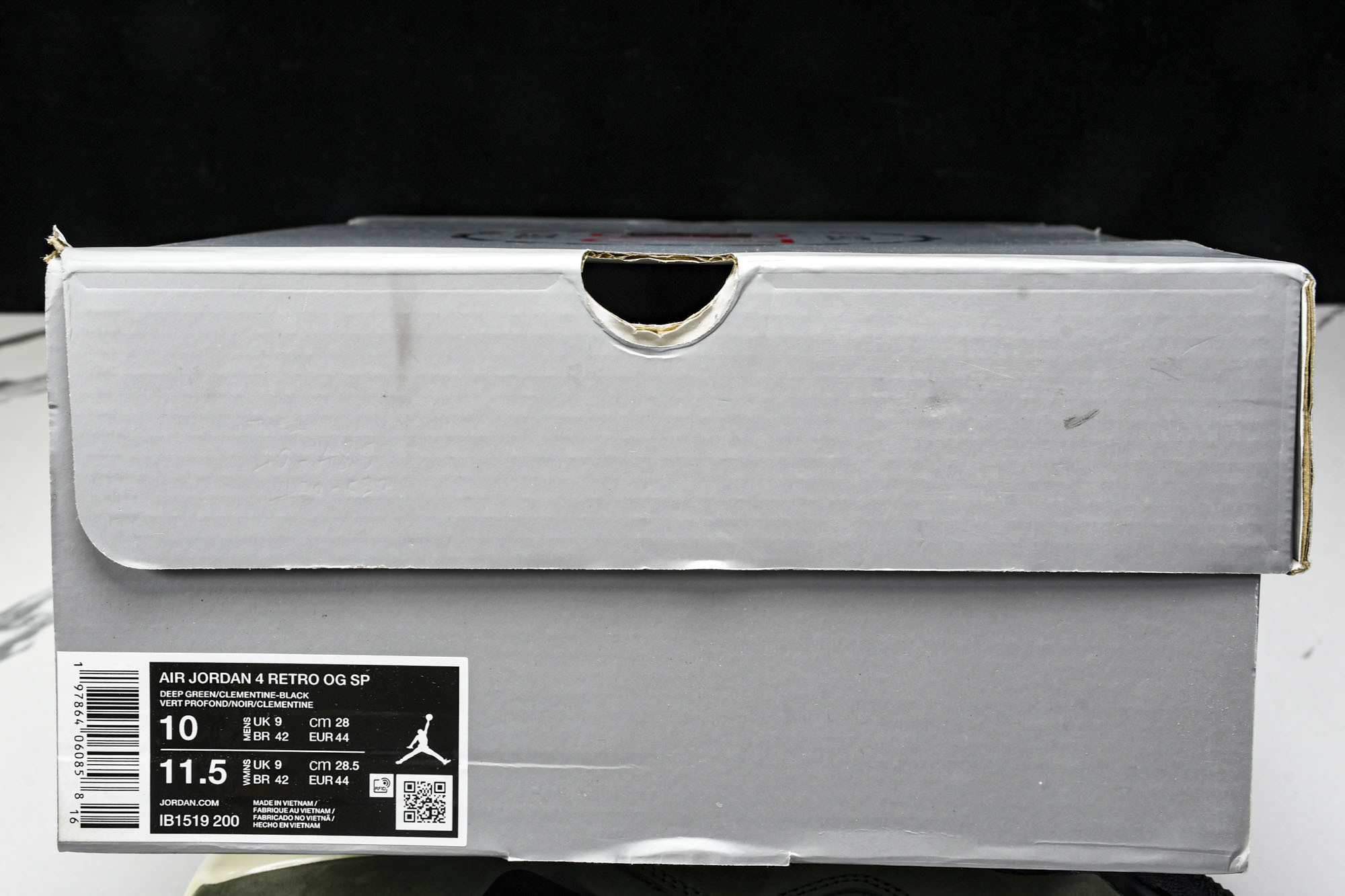 纯原原版 Undefeated x Air Jordan 4 OG AJ4 乔4橄榄绿麂皮 IB1519-200 #YZ