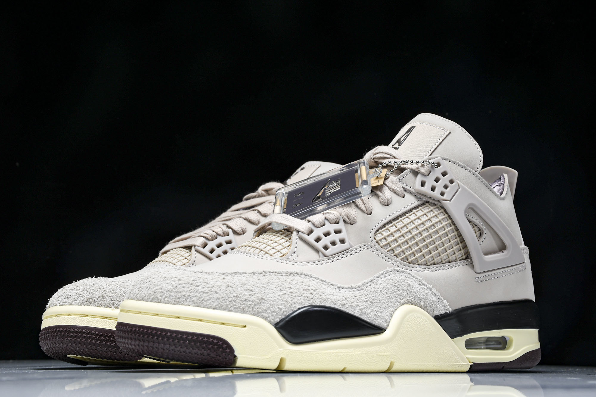 纯原原版 WMNS Air Jordan 4 Retro OG SP A Ma Maniére While You We 纯原原版 WMNS Air Jordan 4 Retro OG SP A Ma Maniére While You We