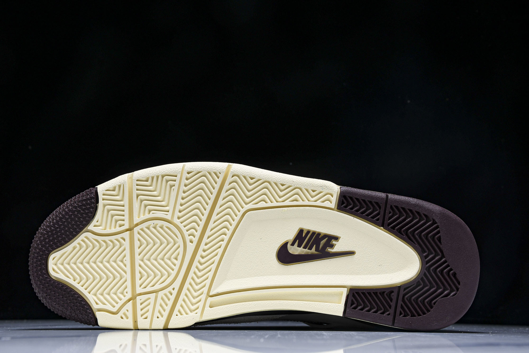 纯原原版 WMNS Air Jordan 4 Retro OG SP A Ma Maniére While You We 纯原原版 WMNS Air Jordan 4 Retro OG SP A Ma Maniére While You We