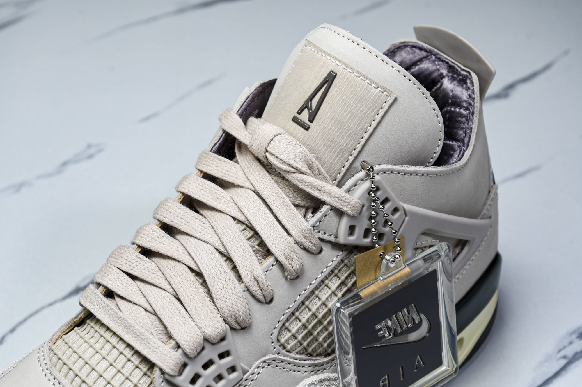 纯原原版 WMNS Air Jordan 4 Retro OG SP A Ma Maniére While You We 纯原原版 WMNS Air Jordan 4 Retro OG SP A Ma Maniére While You We
