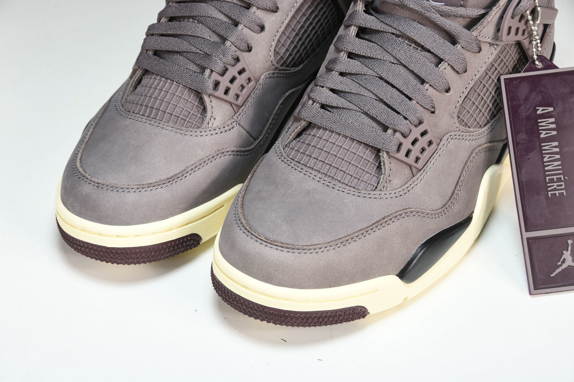 纯原原版 A Ma Maniére x Air Jordan 4 _Violet Ore_ AJ4 乔4联名款 勃艮第红 纯原原版 A Ma Maniére x Air Jordan 4 _Violet Ore_ AJ4 乔4联名款 勃艮第红