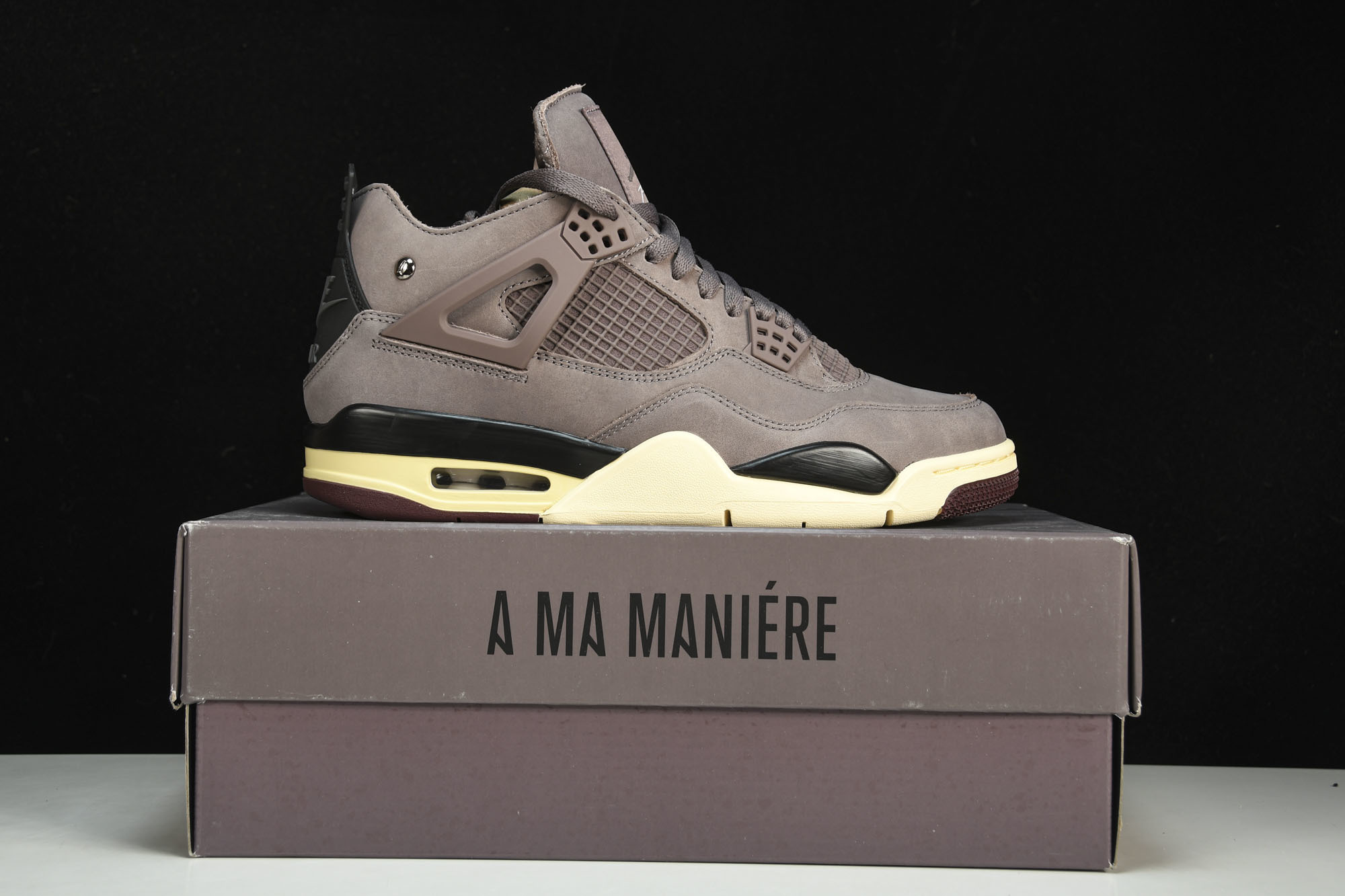 纯原原版 A Ma Maniére x Air Jordan 4 _Violet Ore_ AJ4 乔4联名款 勃艮第红 纯原原版 A Ma Maniére x Air Jordan 4 _Violet Ore_ AJ4 乔4联名款 勃艮第红
