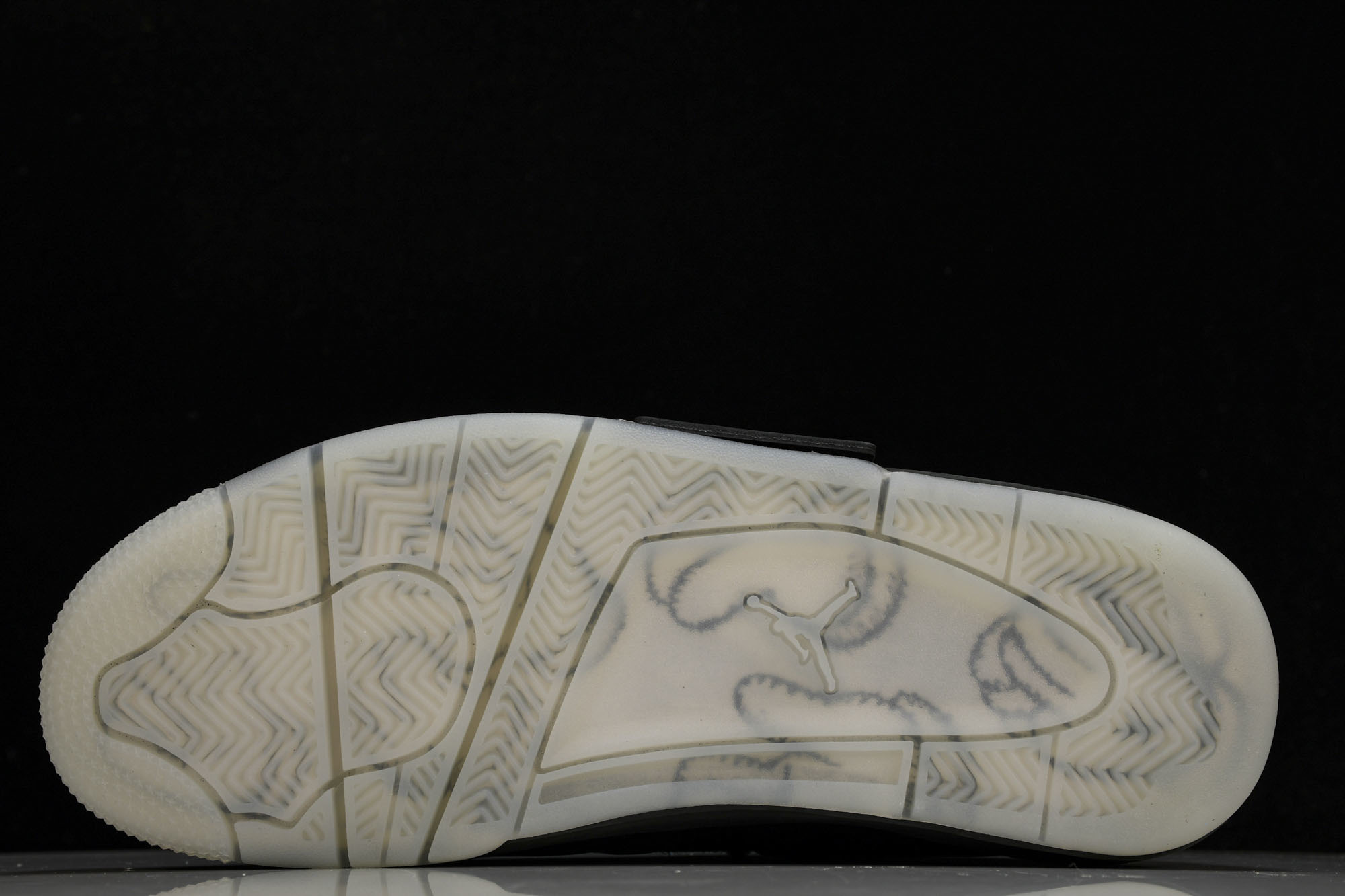 纯原原版 AIR JORDAN 4 RETRO KAWS x AJ4 联名 black 黑麂皮 -001 #YZ001-