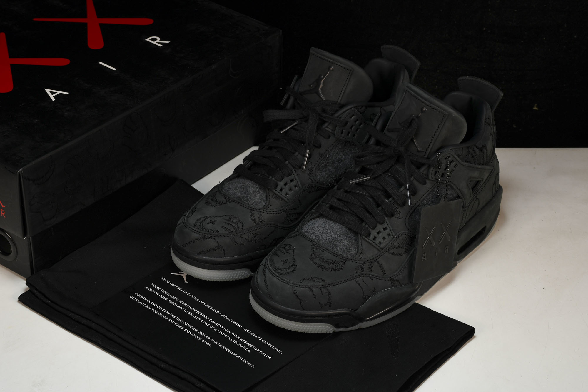 纯原原版 AIR JORDAN 4 RETRO KAWS x AJ4 联名 black 黑麂皮 -001 #YZ001-