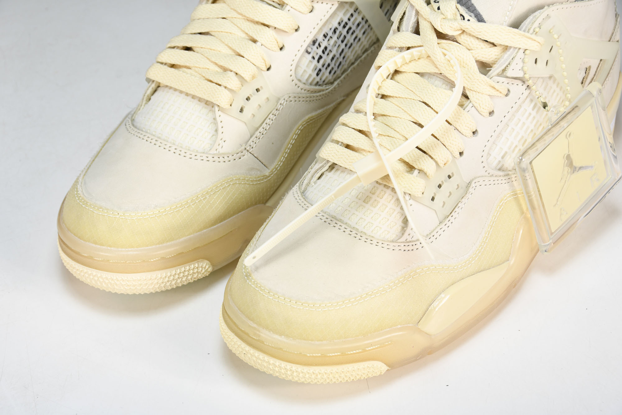 纯原原版 OFF-WHITE x AJ4 WMNS ”SAIC“ 白帆 CV9388-100 #YZ001-1 40 4 纯原原版 OFF-WHITE x AJ4 WMNS ”SAIC“ 白帆 CV9388-100 #YZ001-1 40 4