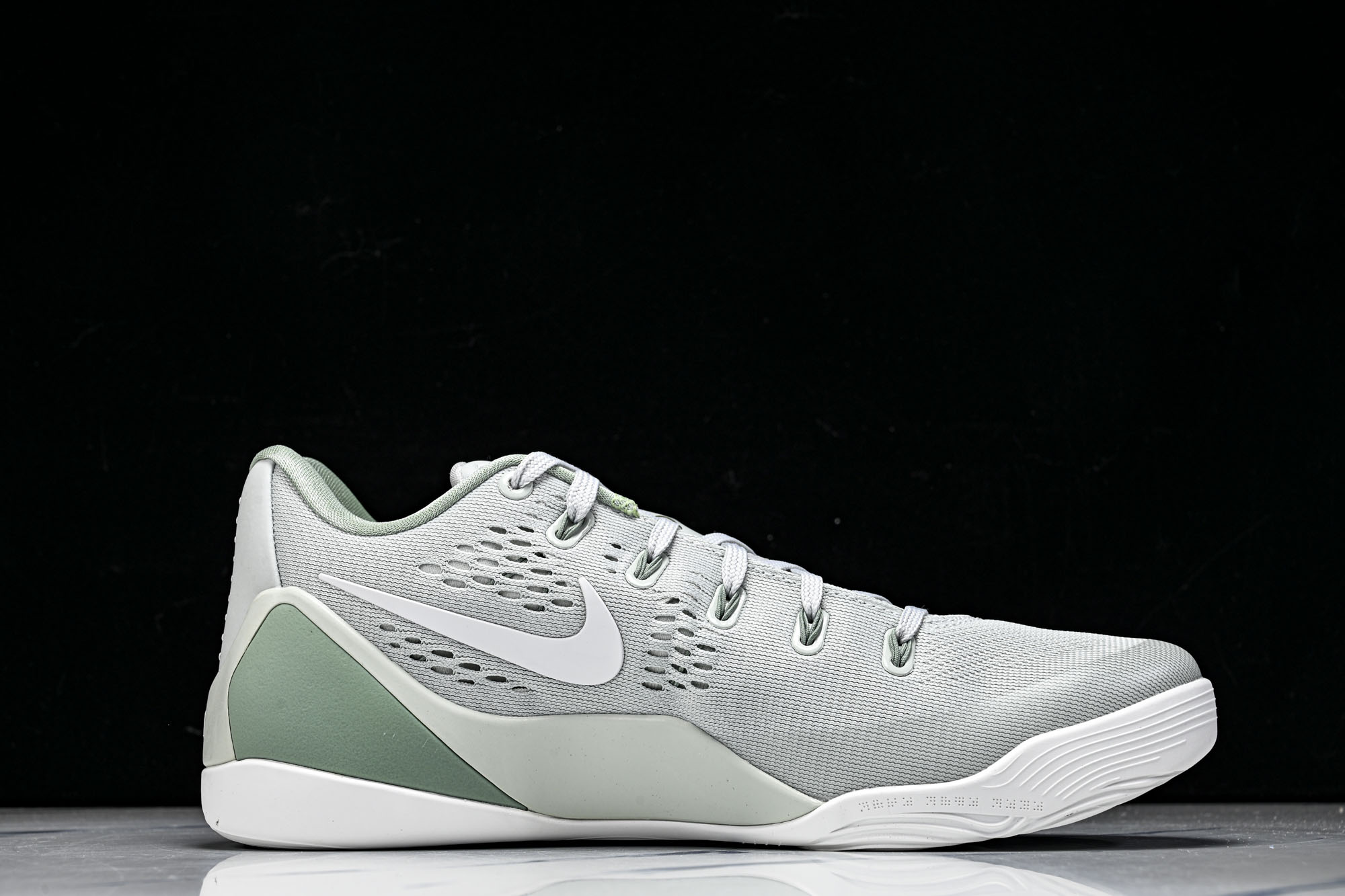纯原 )NK Kobe 9 EM Low Protro 科比男士运动鞋IH1401-003 #YZ001-1 40 40 纯原 )NK Kobe 9 EM Low Protro 科比男士运动鞋IH1401-003 #YZ001-1 40 40