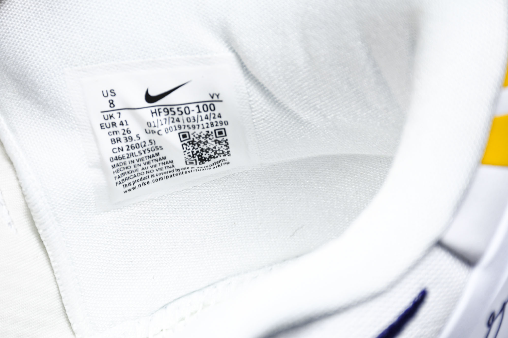 纯原NK Kobe 8 Protro “Lakers Home”湖人 白紫黄色 HF9550-100 #YZ001-1 纯原NK Kobe 8 Protro “Lakers Home”湖人 白紫黄色 HF9550-100 #YZ001-1