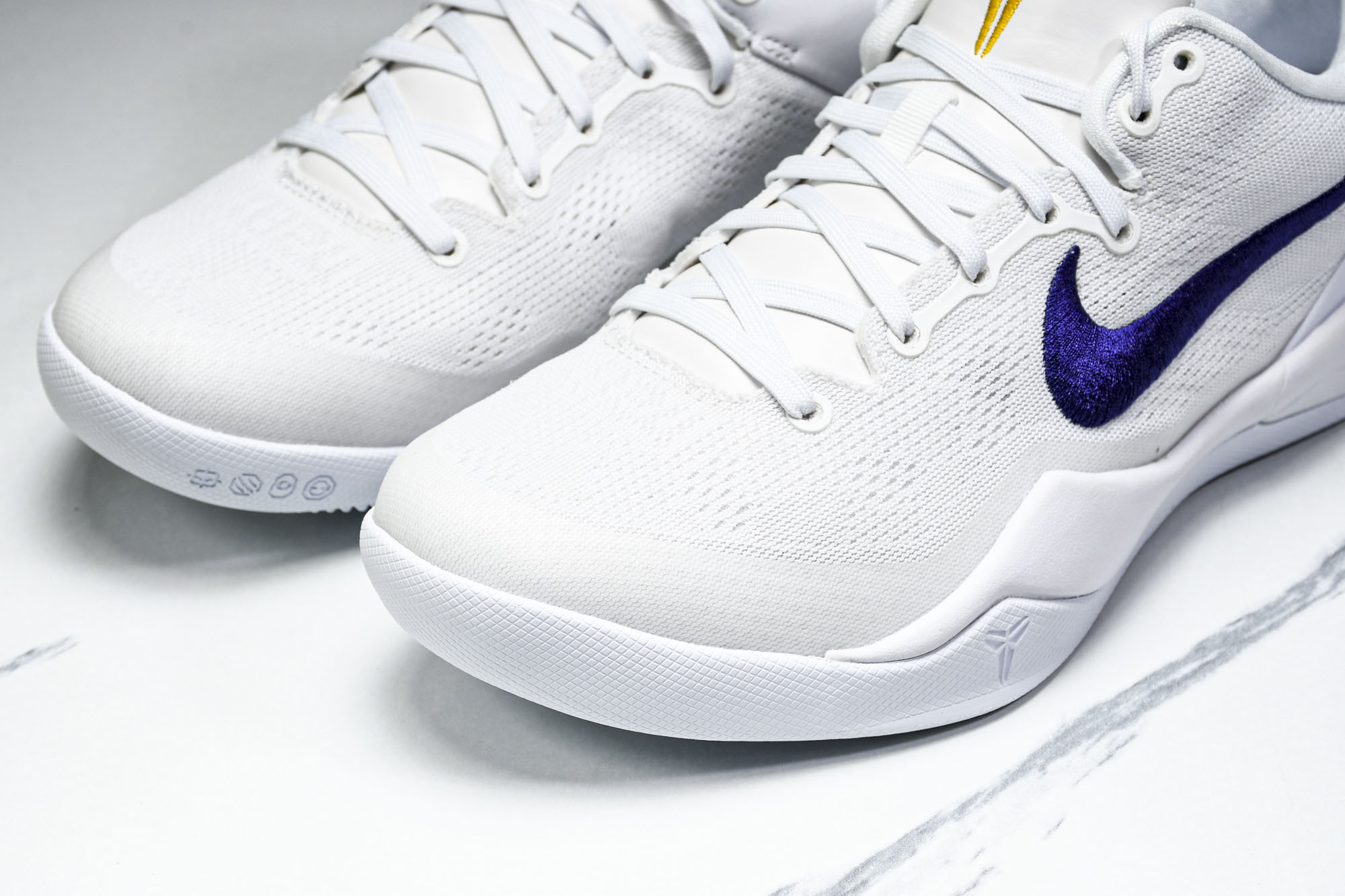 纯原NK Kobe 8 Protro “Lakers Home”湖人 白紫黄色 HF9550-100 #YZ001-1 纯原NK Kobe 8 Protro “Lakers Home”湖人 白紫黄色 HF9550-100 #YZ001-1