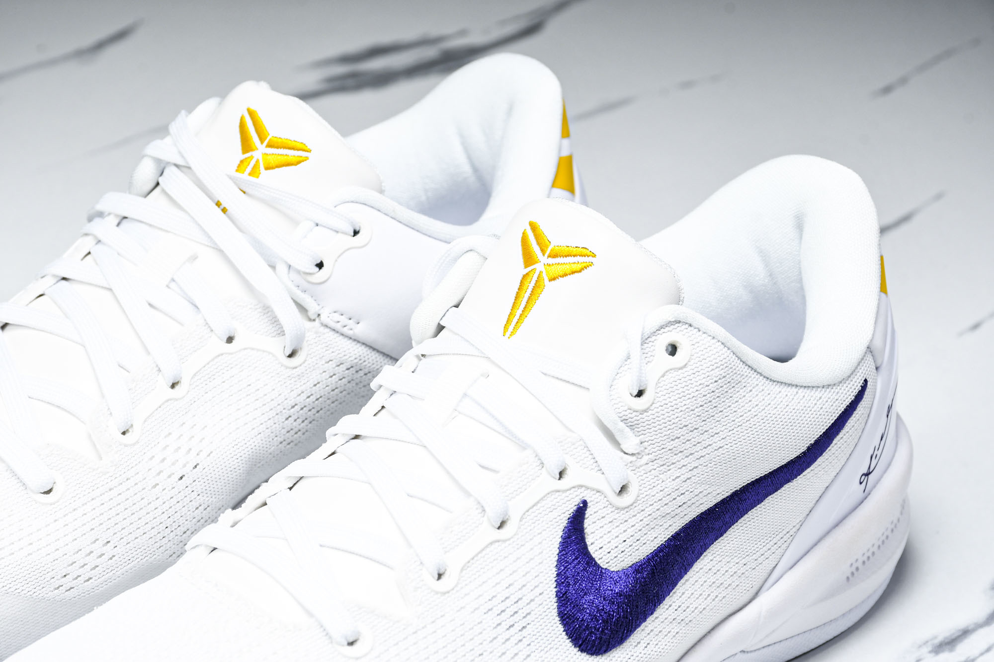 纯原NK Kobe 8 Protro “Lakers Home”湖人 白紫黄色 HF9550-100 #YZ001-1 纯原NK Kobe 8 Protro “Lakers Home”湖人 白紫黄色 HF9550-100 #YZ001-1