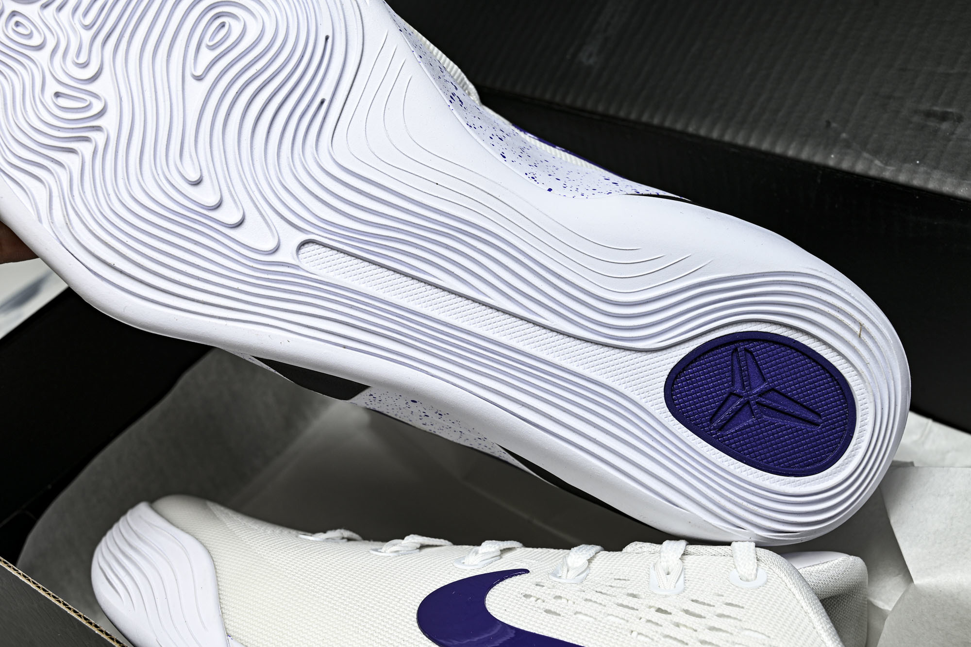 纯原NK Kobe 9 Elite Low Protro 科比9代 低帮 实战篮球鞋IH1401 100 #YZ001- 纯原NK Kobe 9 Elite Low Protro 科比9代 低帮 实战篮球鞋IH1401 100 #YZ001-