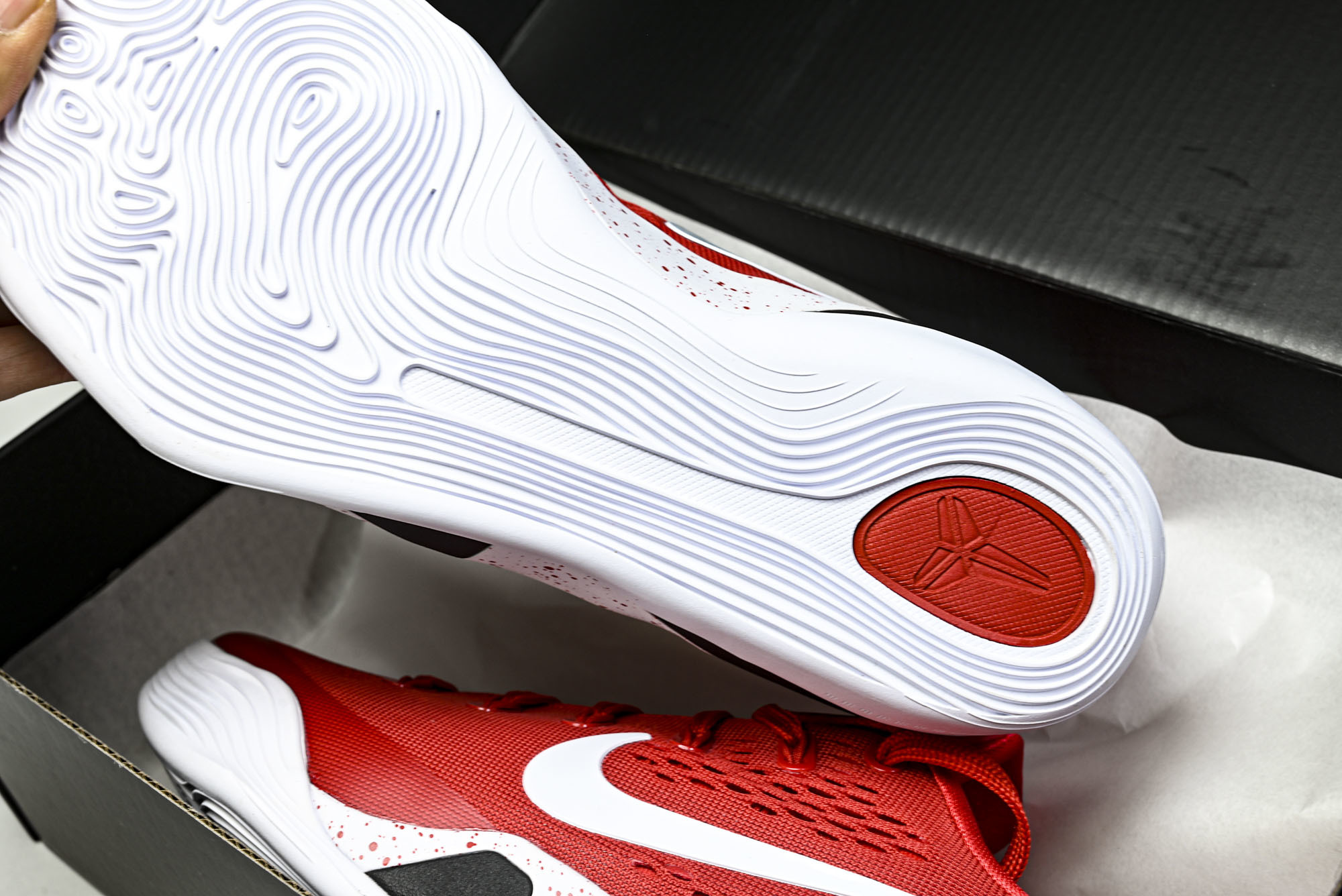 纯原NK Kobe 9 Elite Low Protro 科比9代 白红 低帮 实战篮球鞋IH1401-600 #YZ0 纯原NK Kobe 9 Elite Low Protro 科比9代 白红 低帮 实战篮球鞋IH1401-600 #YZ0