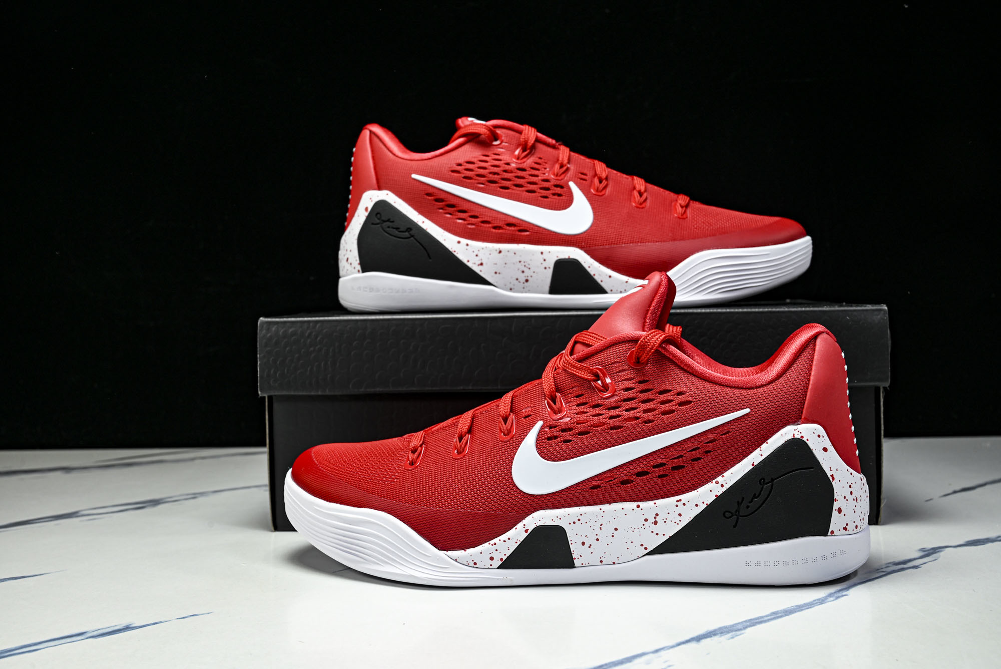 纯原NK Kobe 9 Elite Low Protro 科比9代 白红 低帮 实战篮球鞋IH1401-600 #YZ0 纯原NK Kobe 9 Elite Low Protro 科比9代 白红 低帮 实战篮球鞋IH1401-600 #YZ0