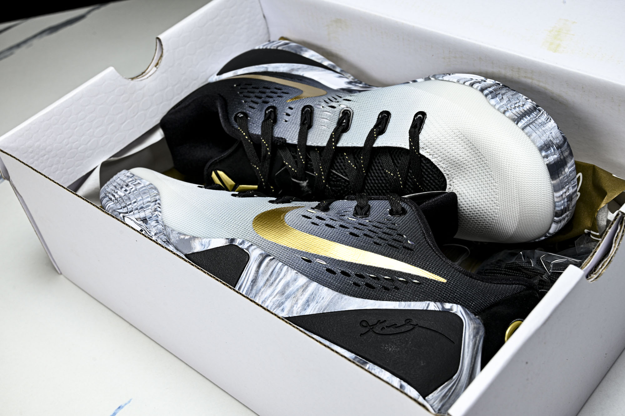 纯原NK Kobe 9 Elite Low 科比9代 低帮实战篮球鞋 FZ7333-002 #YZ001-1 40 40