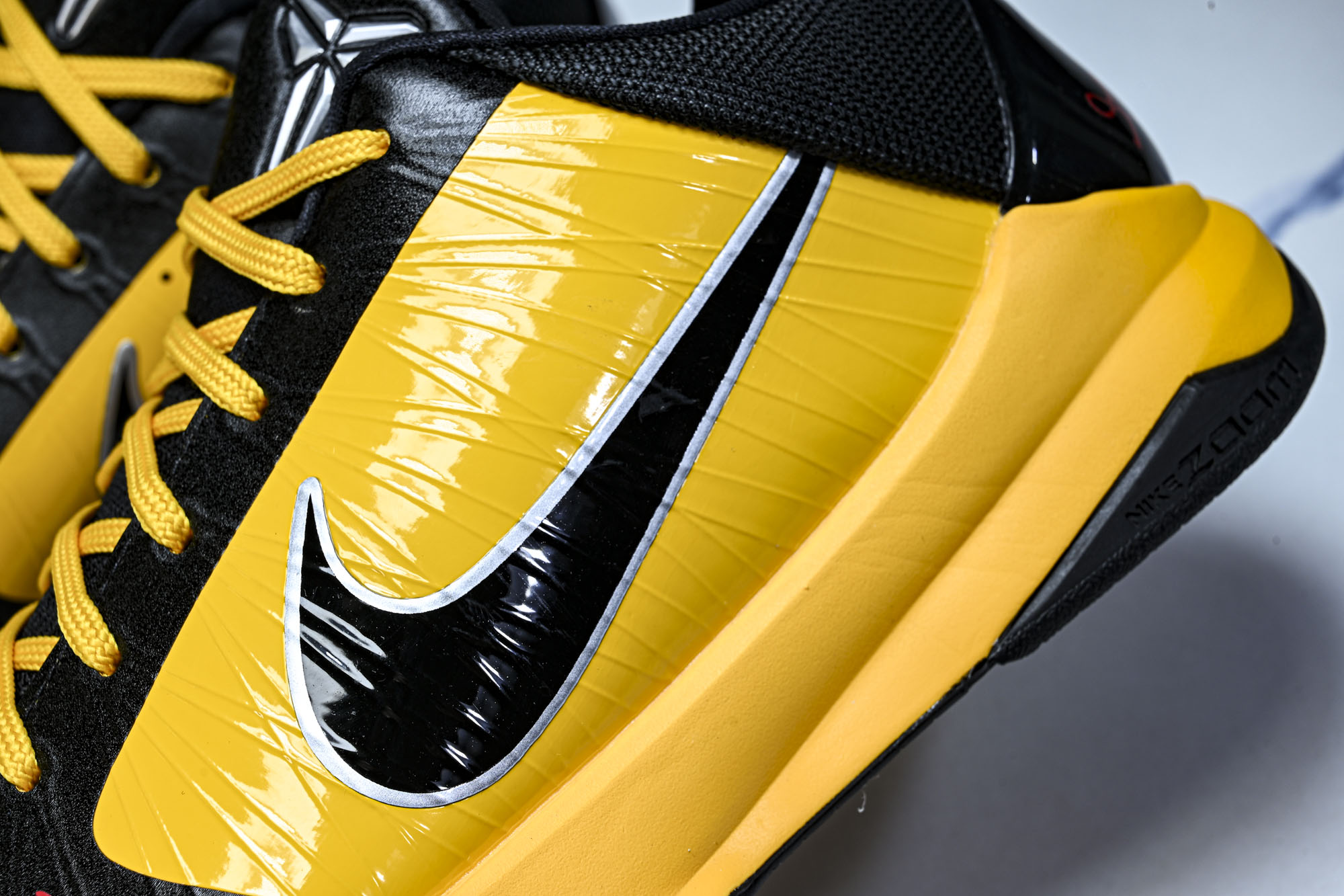 纯原NK Kobe 5 Protro‘Bruce Lee’黑黄 李小龙 CD4991-700 #YZ001-1 40 4 纯原NK Kobe 5 Protro‘Bruce Lee’黑黄 李小龙 CD4991-700 #YZ001-1 40 4