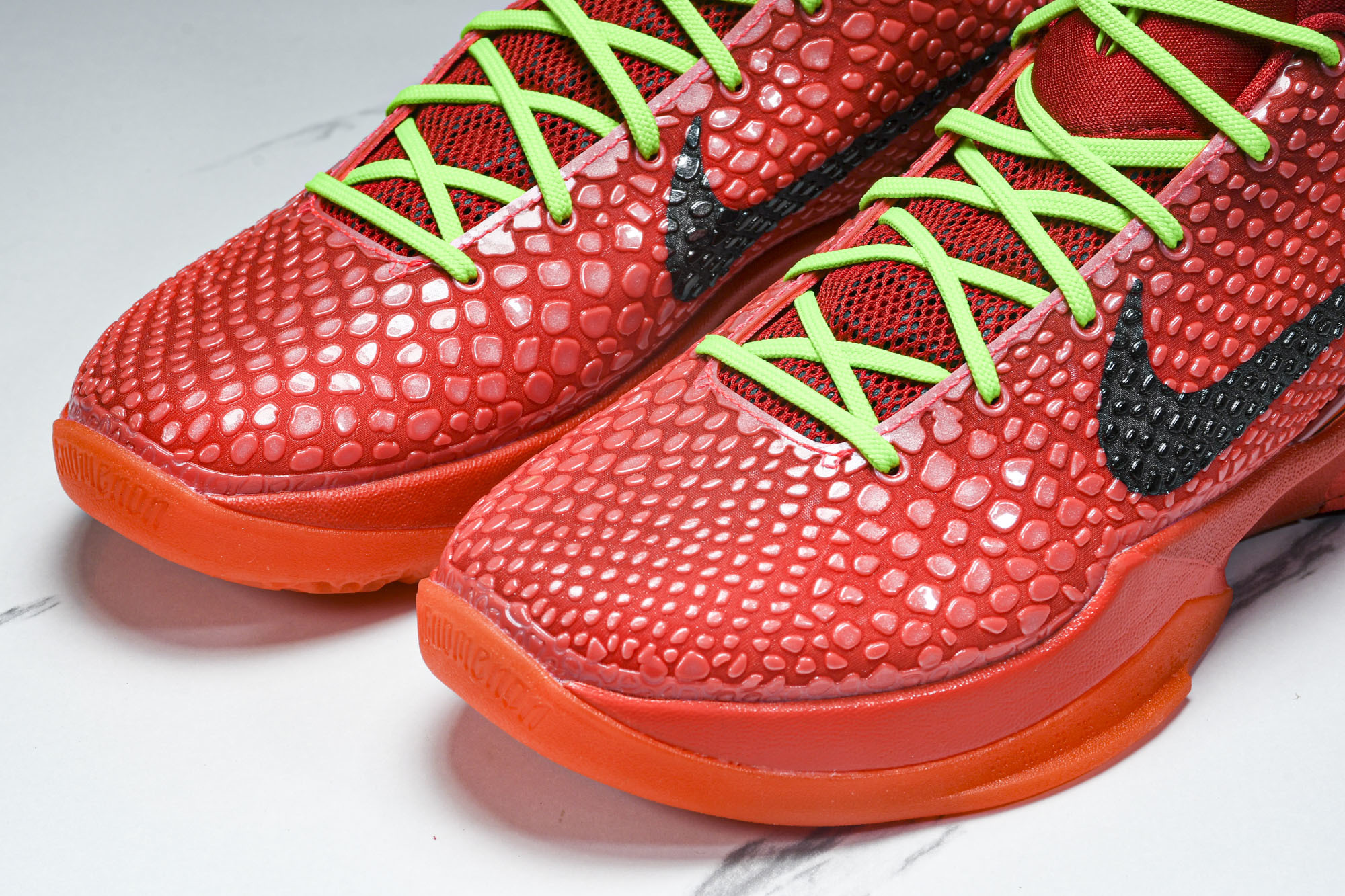 纯原NK Kobe 6 Protro“Reverse Grinch”红色 反转青蜂侠 FV4921-600 #YZ001 纯原NK Kobe 6 Protro“Reverse Grinch”红色 反转青蜂侠 FV4921-600 #YZ001
