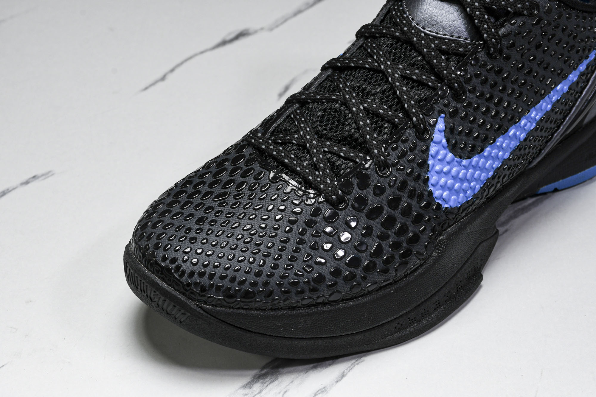 纯原NK Zoom Kobe 6“Dark Knight”黑暗骑士 黑蓝 -016 #YZ001-1 40 40.5 4 纯原NK Zoom Kobe 6“Dark Knight”黑暗骑士 黑蓝 -016 #YZ001-1 40 40.5 4