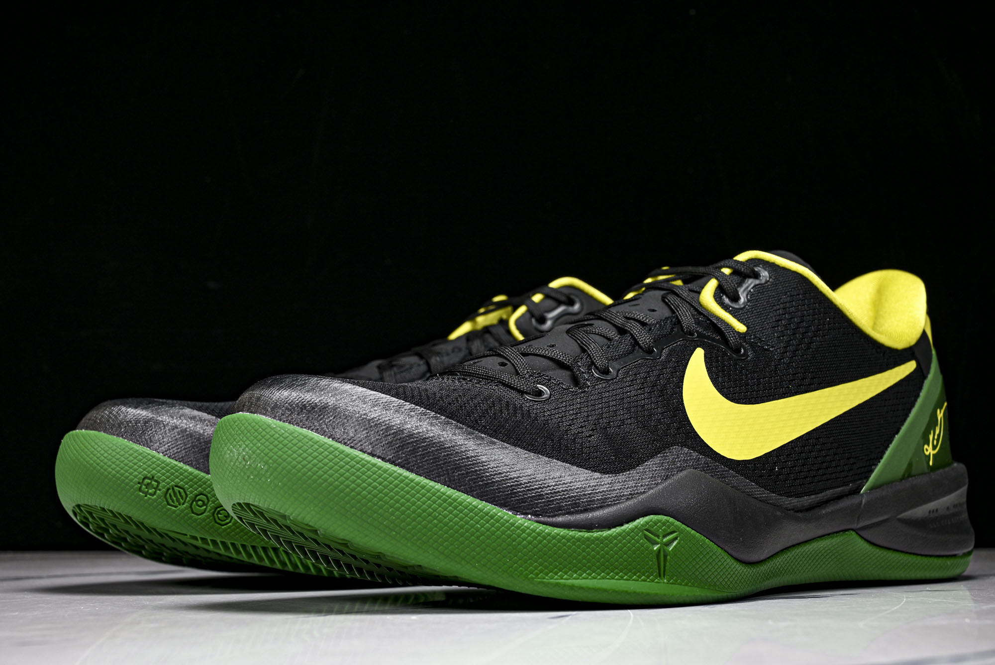 下架 纯原NK_耐克 Kobe 8 Protro男款训练实战篮球鞋 H023-HF7485_ #YZ001-1 40 4 下架 纯原NK_耐克 Kobe 8 Protro男款训练实战篮球鞋 H023-HF7485_ #YZ001-1 40 4