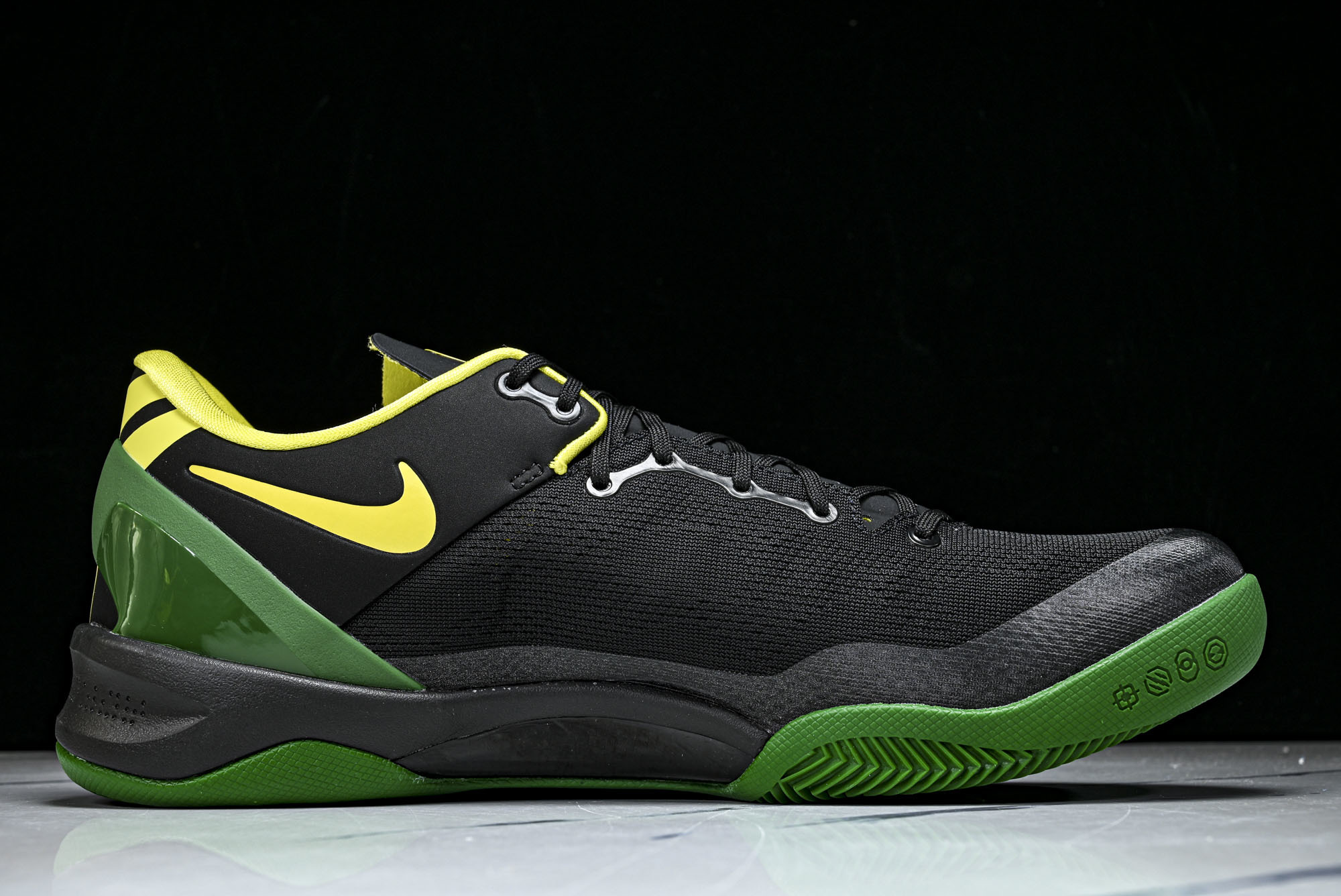 下架 纯原NK_耐克 Kobe 8 Protro男款训练实战篮球鞋 H023-HF7485_ #YZ001-1 40 4 下架 纯原NK_耐克 Kobe 8 Protro男款训练实战篮球鞋 H023-HF7485_ #YZ001-1 40 4