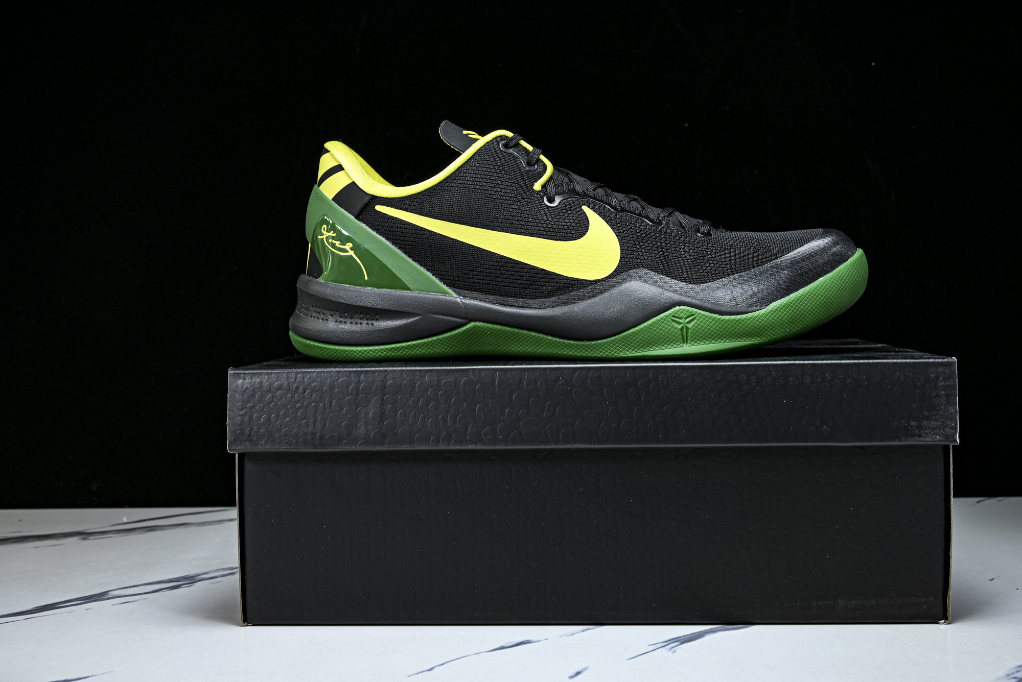 下架 纯原NK_耐克 Kobe 8 Protro男款训练实战篮球鞋 H023-HF7485_ #YZ001-1 40 4 下架 纯原NK_耐克 Kobe 8 Protro男款训练实战篮球鞋 H023-HF7485_ #YZ001-1 40 4