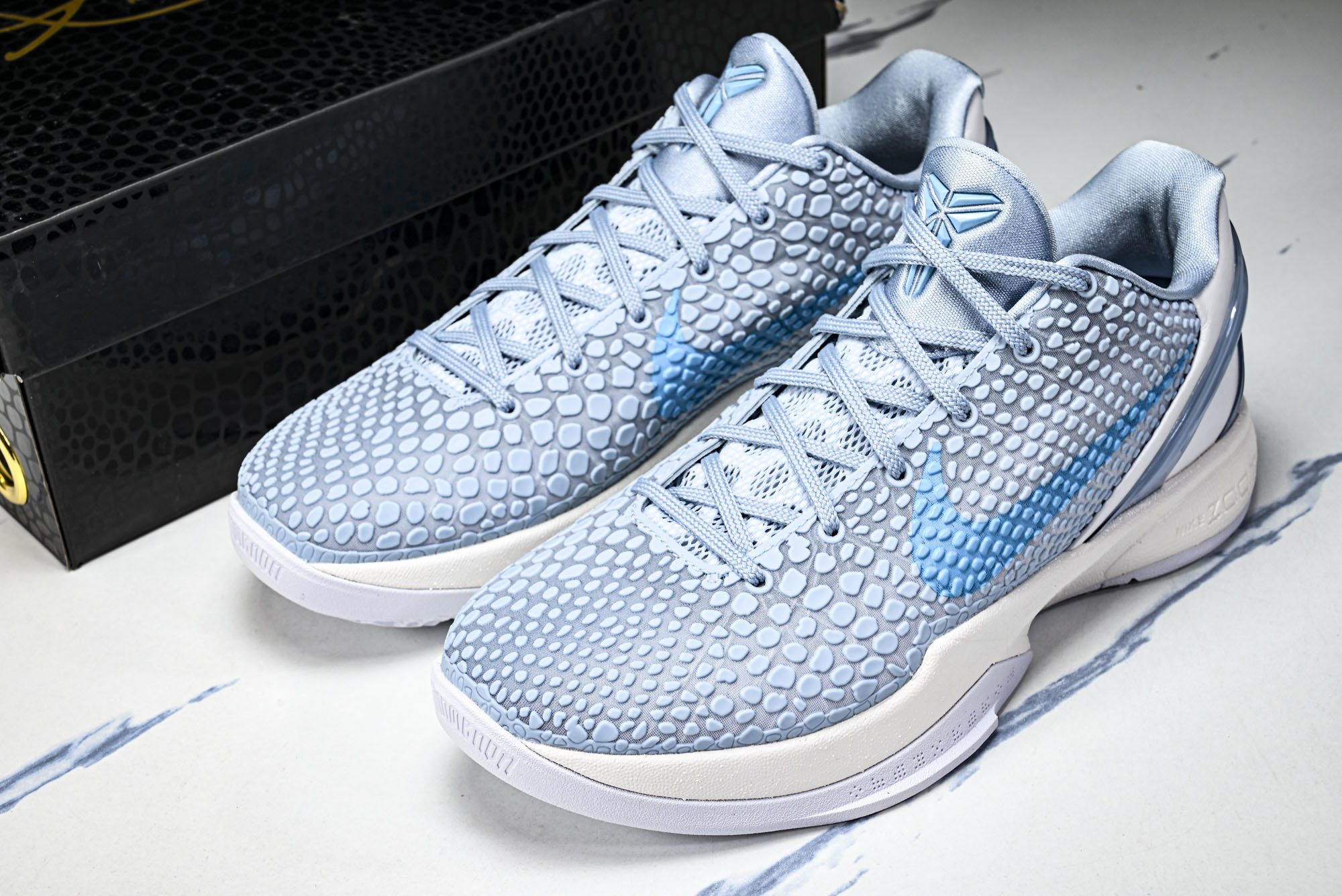 纯原NK_耐克 Zoom Kobe 6 Protro 科比6 男士运动时尚实战低帮篮球鞋 400 #YZ001-1 4 纯原NK_耐克 Zoom Kobe 6 Protro 科比6 男士运动时尚实战低帮篮球鞋 400 #YZ001-1 4