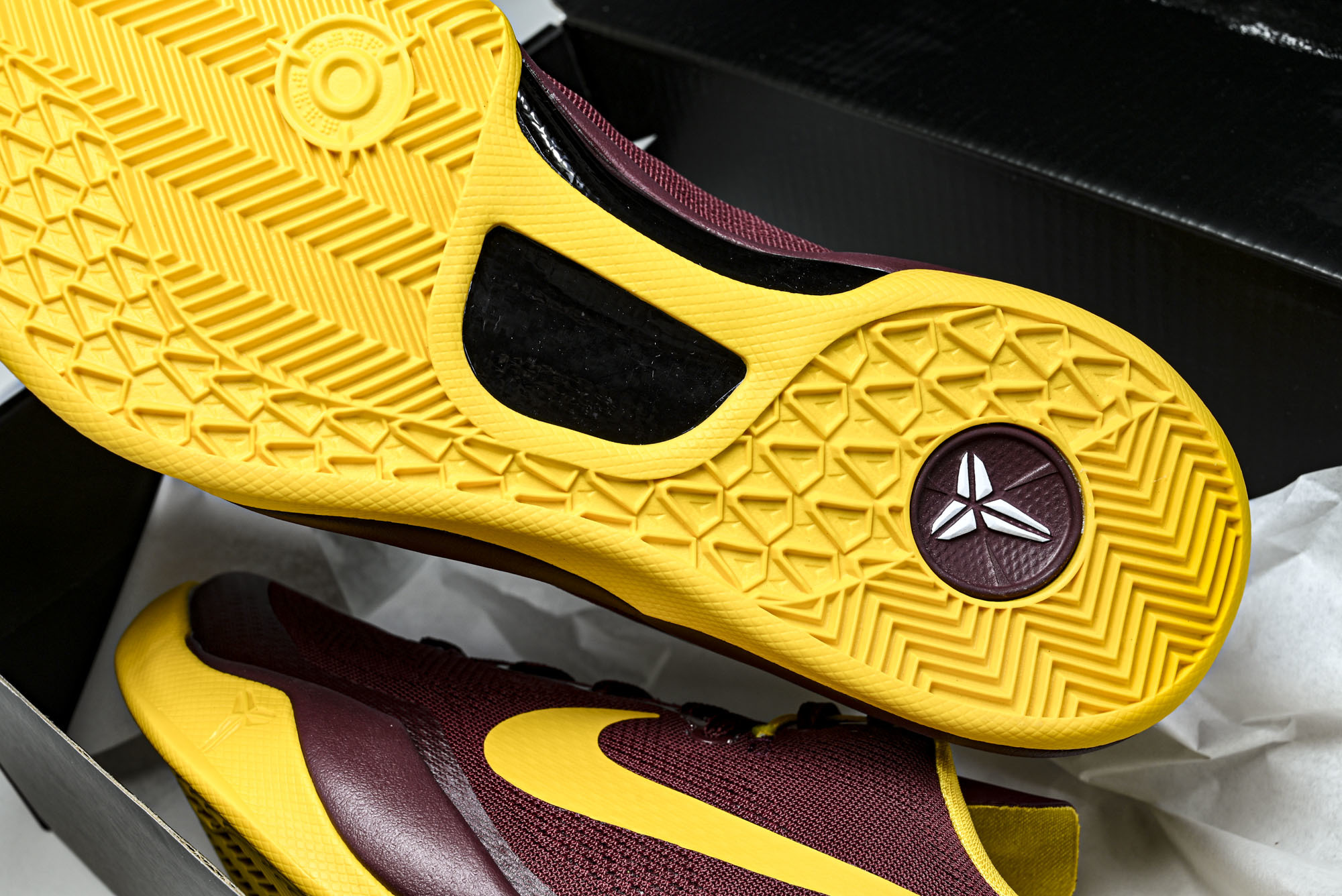 下架 纯原NK_耐克Kobe 8 Protro 酒红黄色 男款训练实战篮球鞋 H023-HF7484_ #YZ001-1 下架 纯原NK_耐克Kobe 8 Protro 酒红黄色 男款训练实战篮球鞋 H023-HF7484_ #YZ001-1