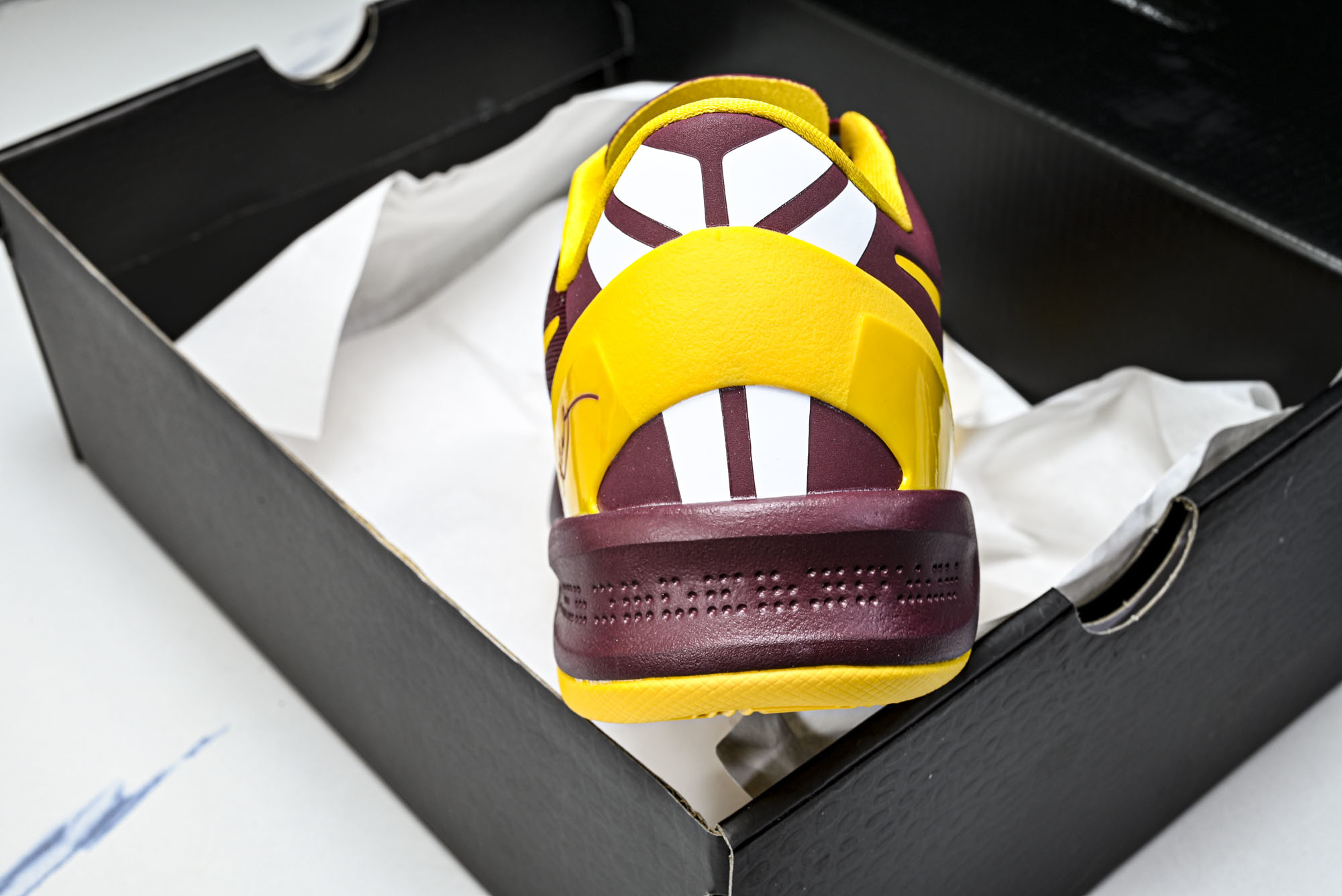 下架 纯原NK_耐克Kobe 8 Protro 酒红黄色 男款训练实战篮球鞋 H023-HF7484_ #YZ001-1 下架 纯原NK_耐克Kobe 8 Protro 酒红黄色 男款训练实战篮球鞋 H023-HF7484_ #YZ001-1