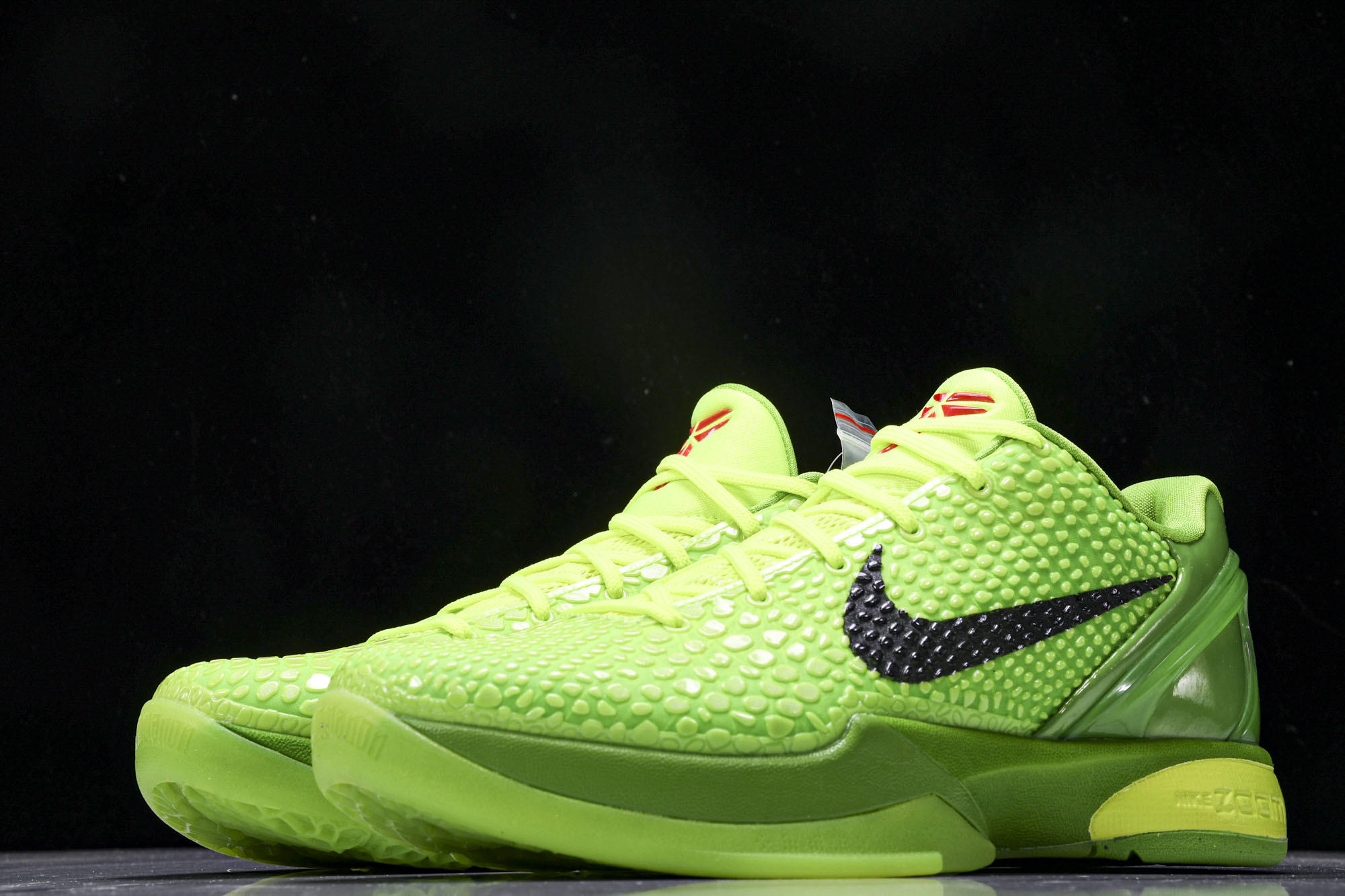 纯原Zoom Kobe 6 ZK6 科比6 青蜂侠绿蛇圣诞 CW2190-300 #YZ001-1 40 40.5 41 纯原Zoom Kobe 6 ZK6 科比6 青蜂侠绿蛇圣诞 CW2190-300 #YZ001-1 40 40.5 41